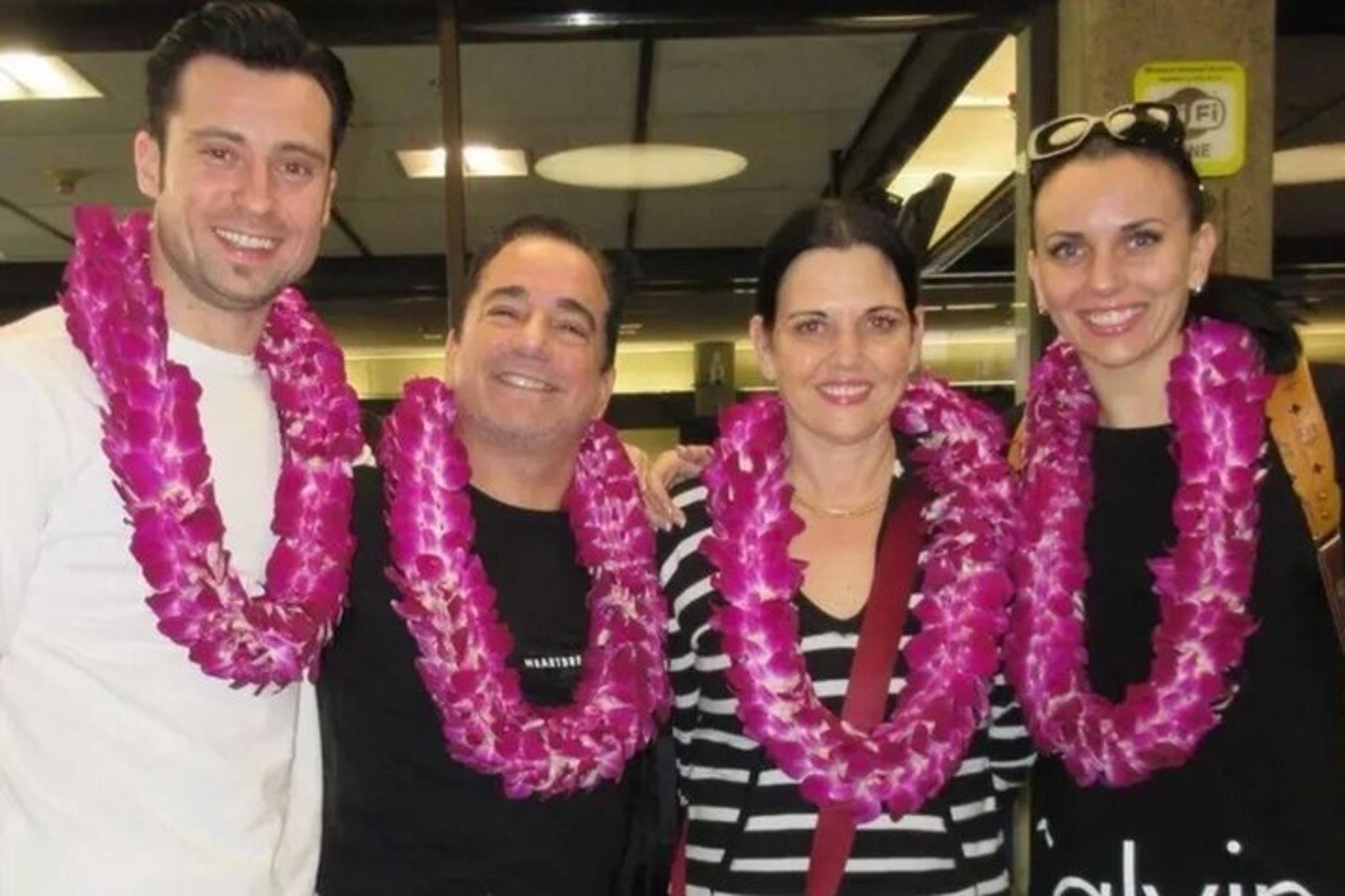 Lihue Airport Lei Greeting - Image 2