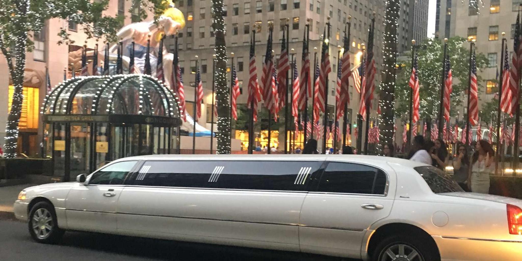 New York City JFK Airport Private Limousine Transfer