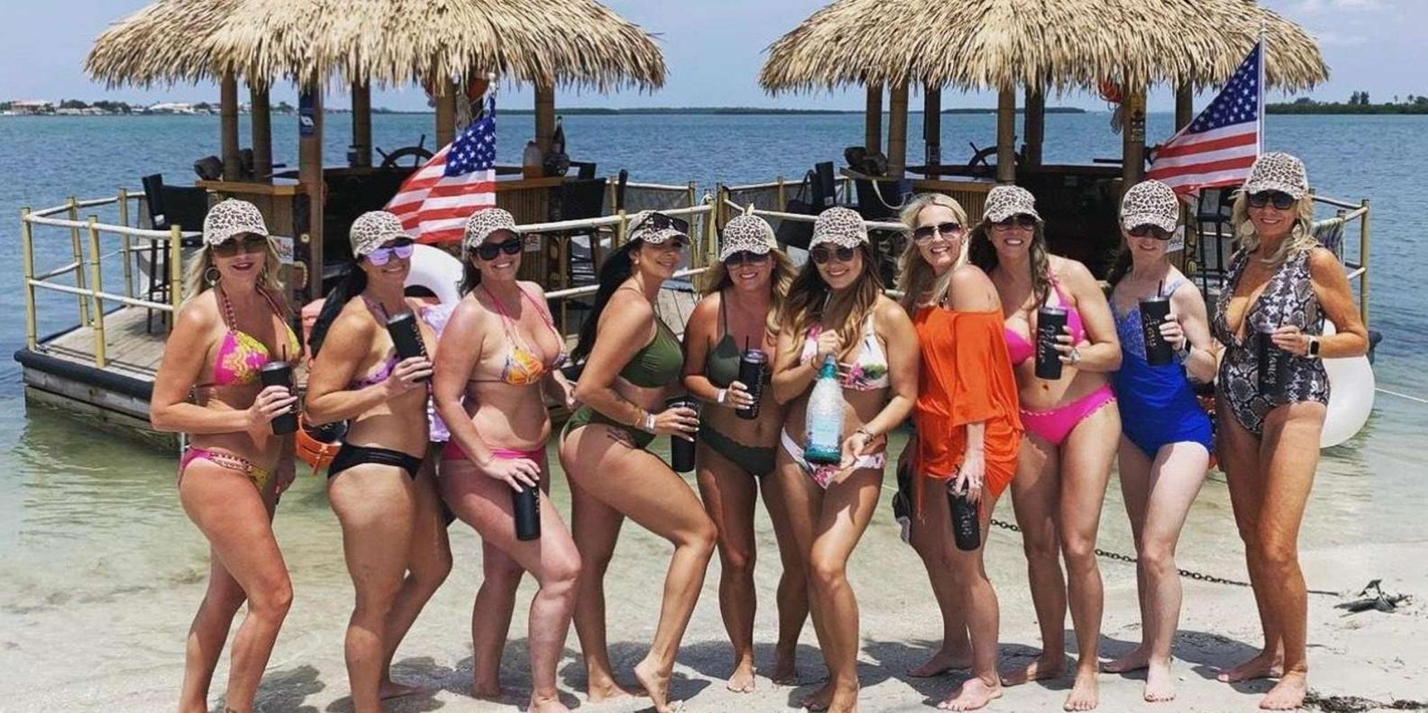 Clearwater Island Sandbar & Swim Tiki Cruise