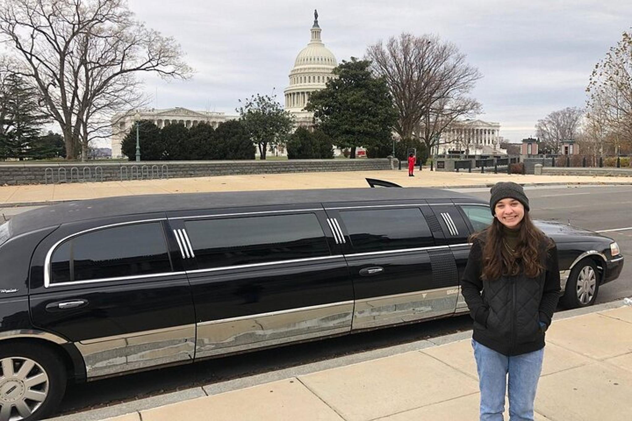 Washington DC Private Limo Tour - Image 2