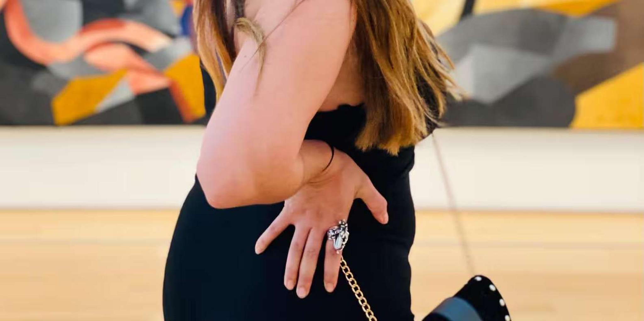 Chicago Art Institute Walking Tour & Photoshoot - Image 3