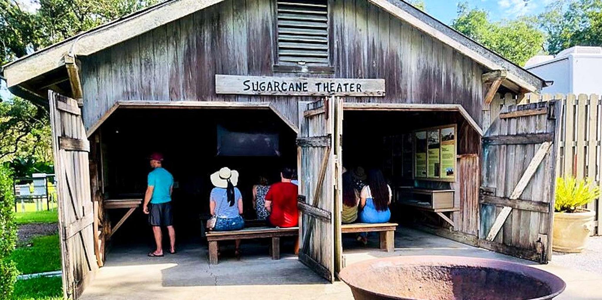 New Orleans Swamp Boat and Plantation Tour - Image 6