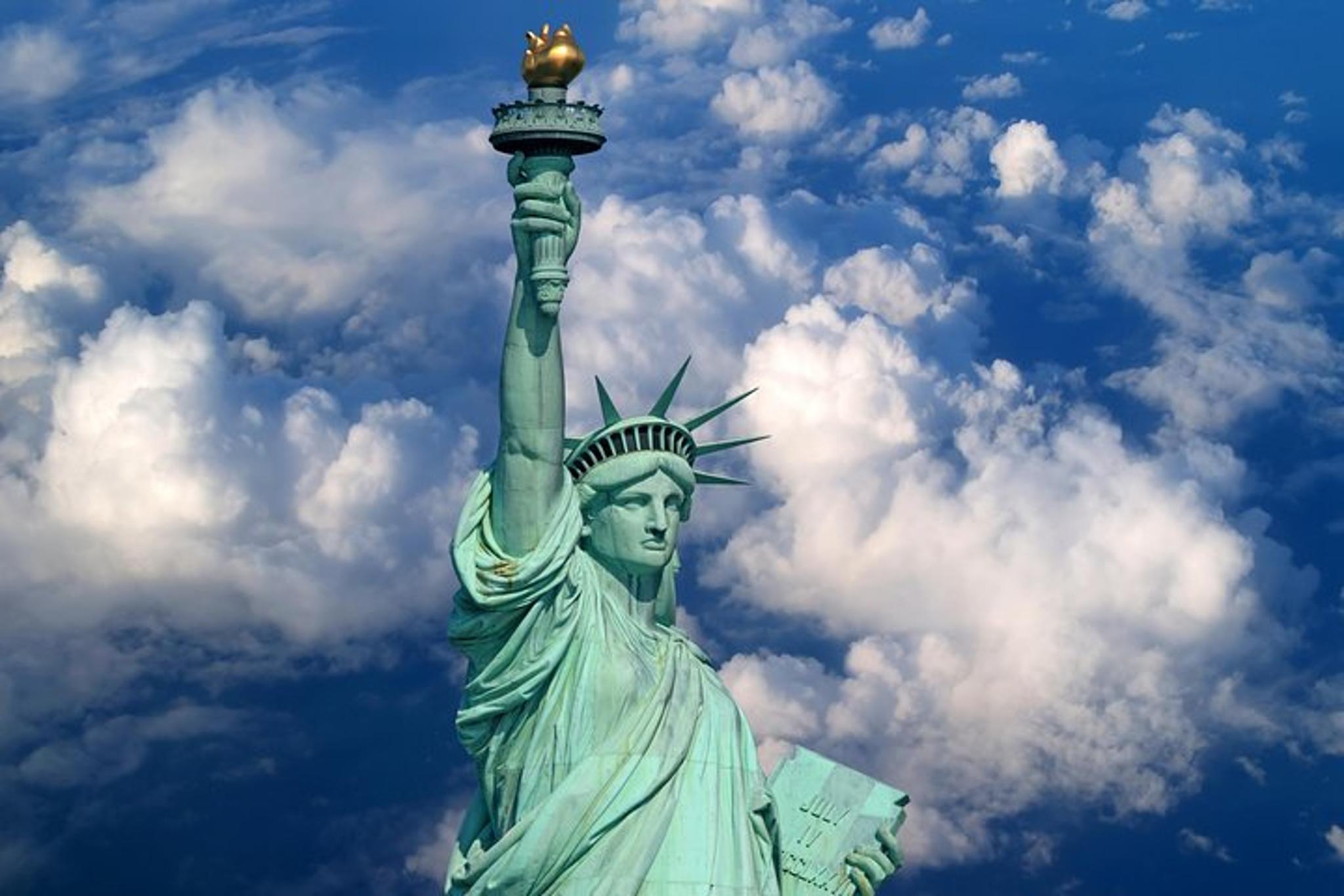 New York City Statue of Liberty and Ellis Island Tour
