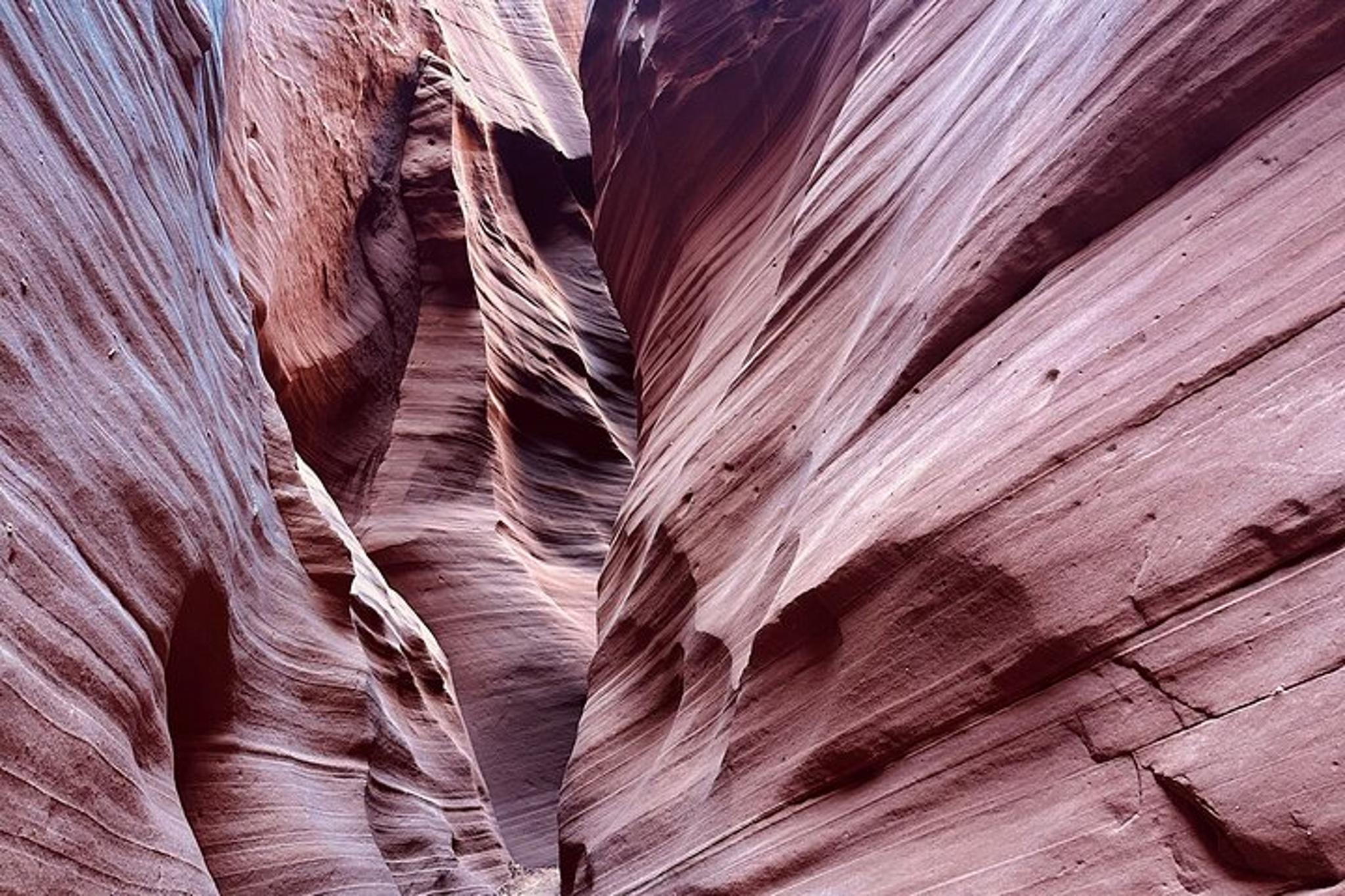 Antelope Wind Canyon Slot Tour - Image 2