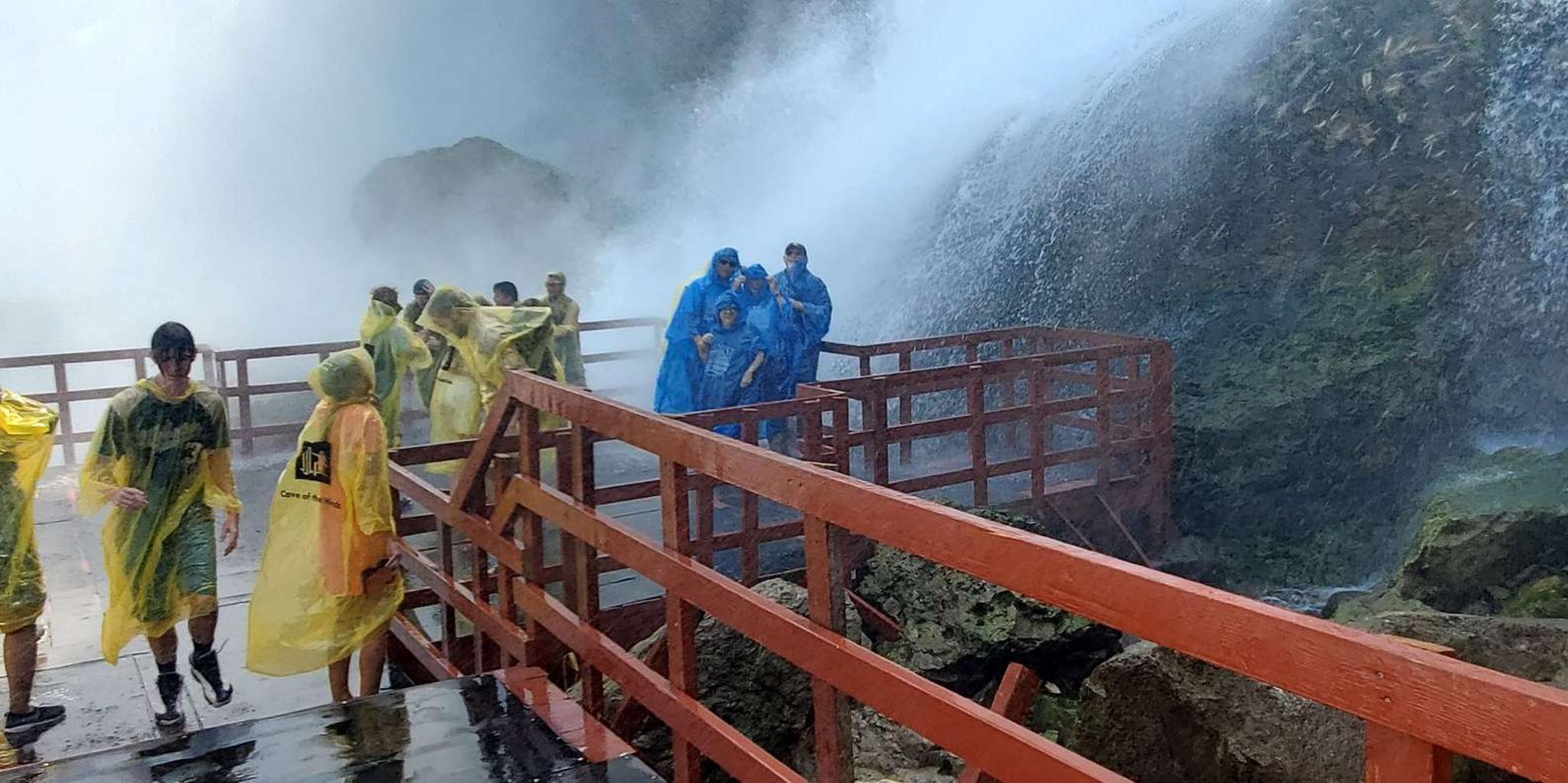 Niagara Falls Small Group Tour with Maid of the Mist - Image 5