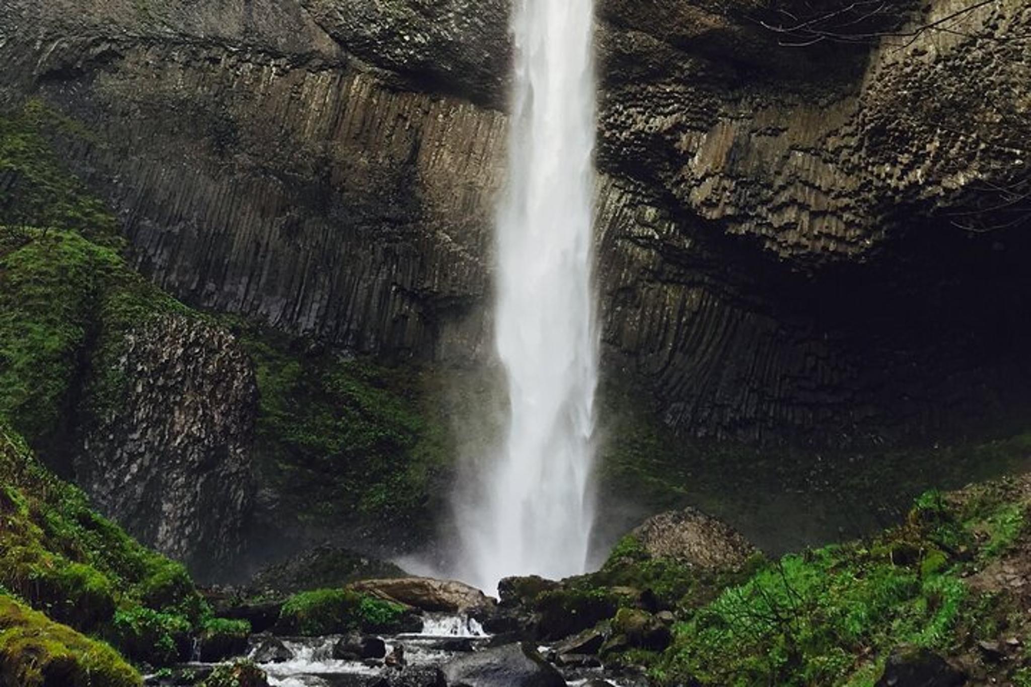 Portland Columbia River Gorge & Waterfalls Tour - Image 3