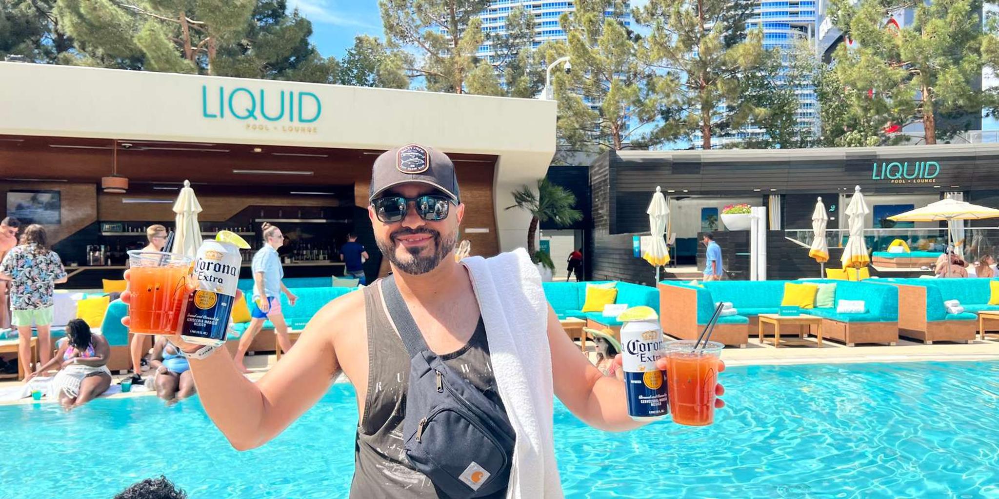 Las Vegas Pool Party Tour with Skip-the-Line Access