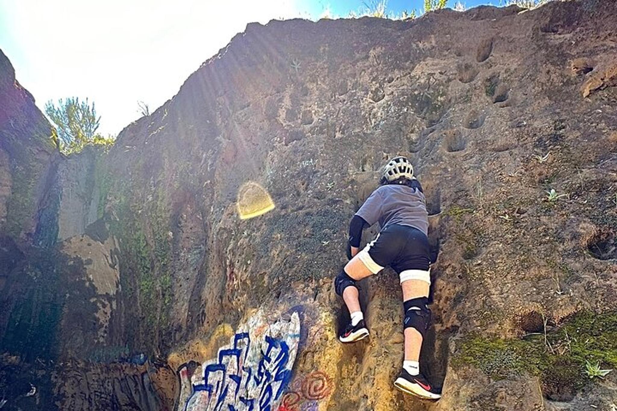 Santa Monica Hidden Caves Electric Mountain Bike Tour - Image 4