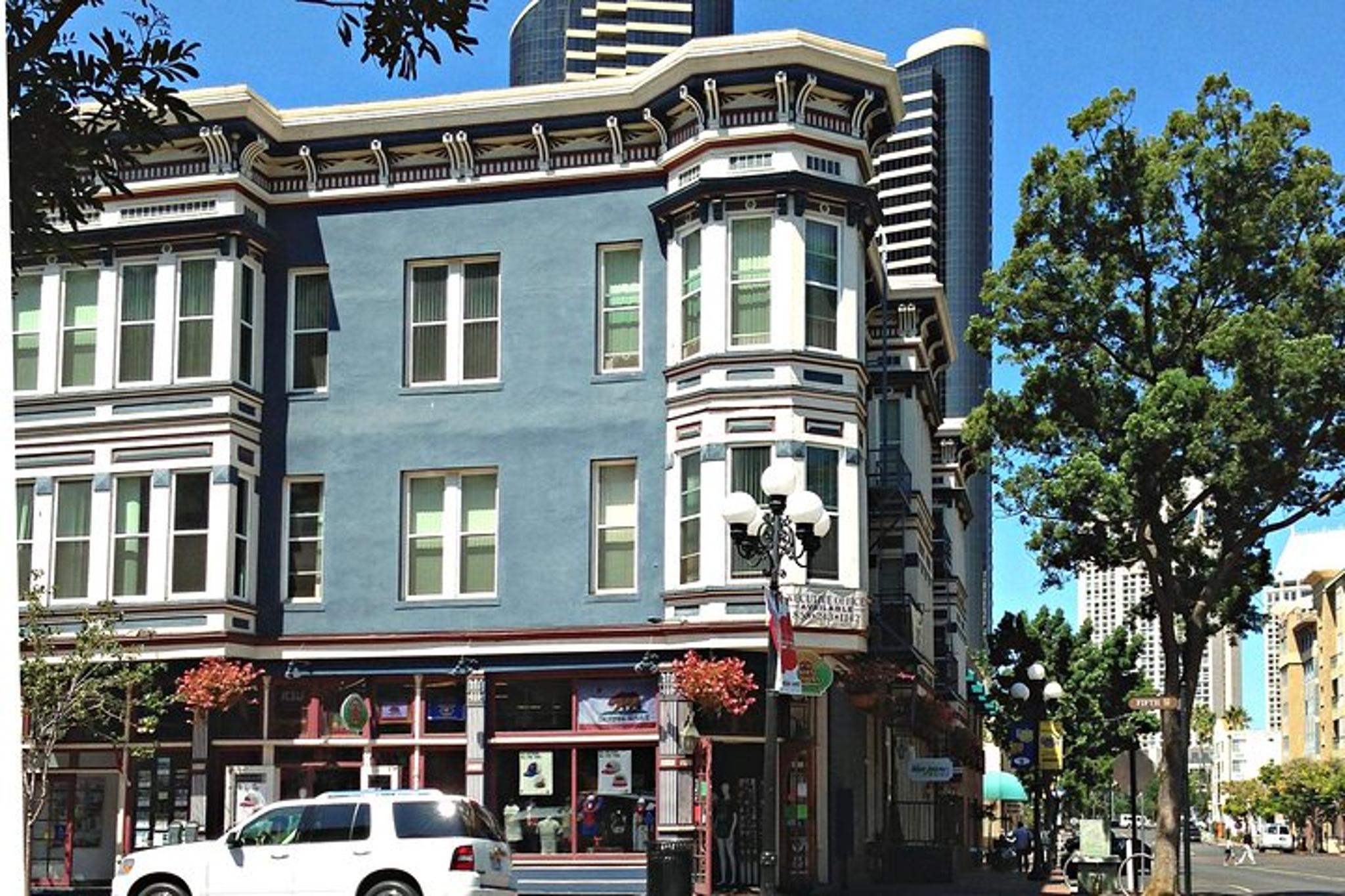 San Diego Gaslamp Audio Walking Tour - Image 6