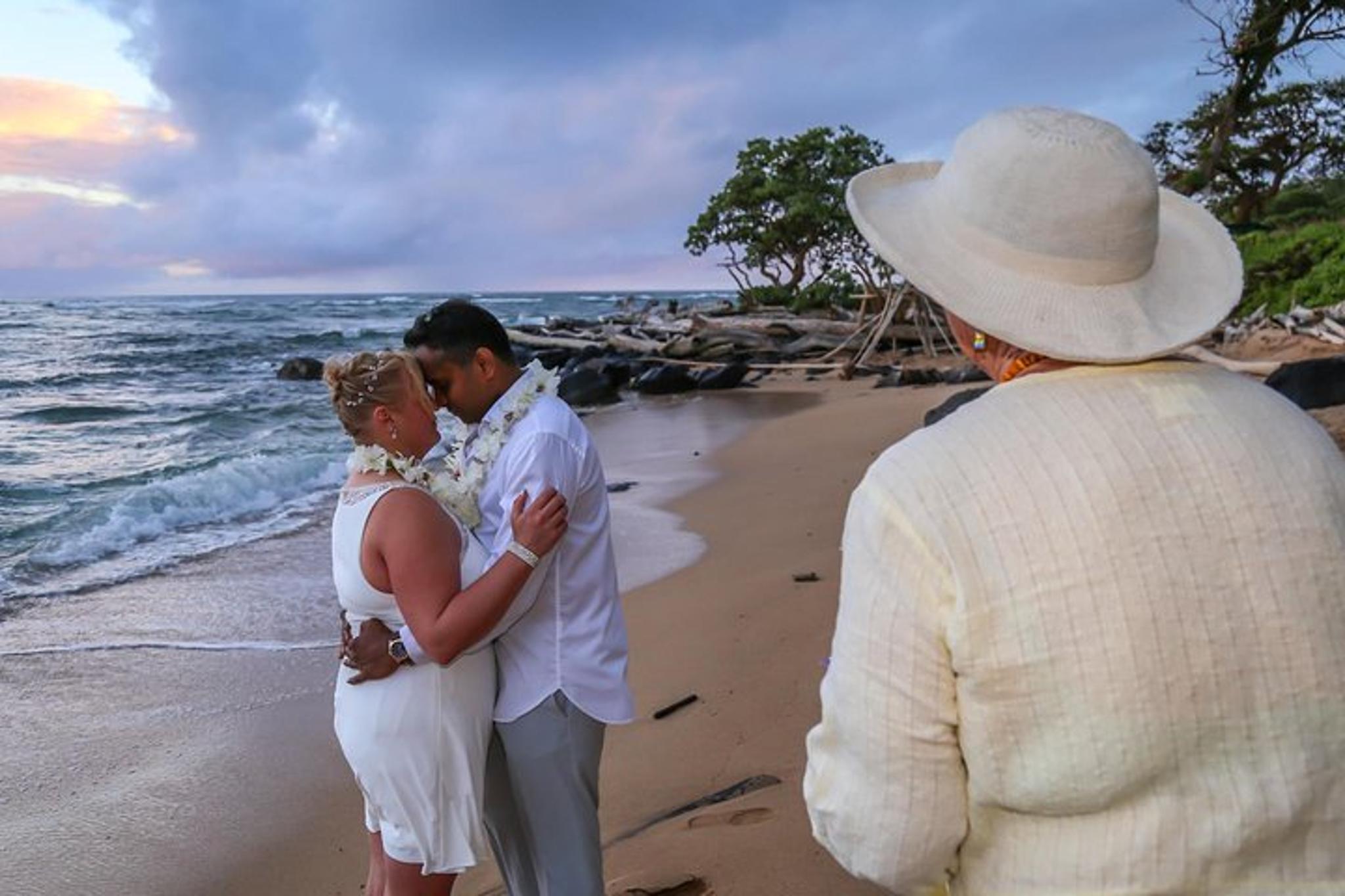 Kauai Destination Wedding Experience - Image 5