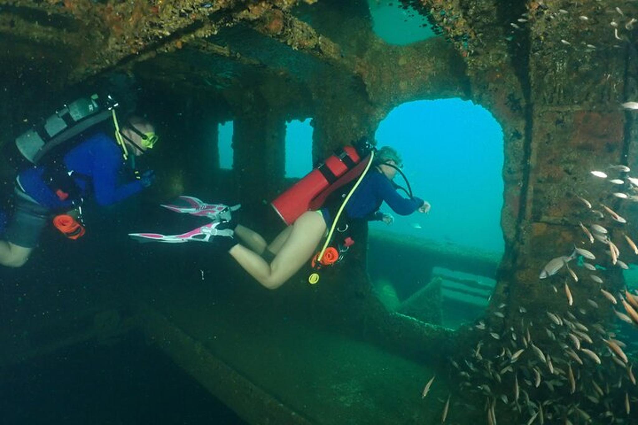 Panama City Wreck and Bridge Span Dive
