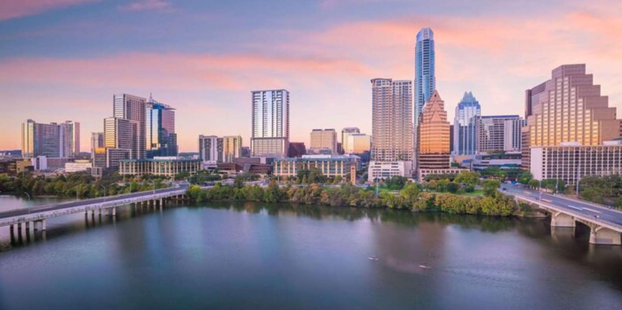 Austin Private Walking Tour with Local Guide