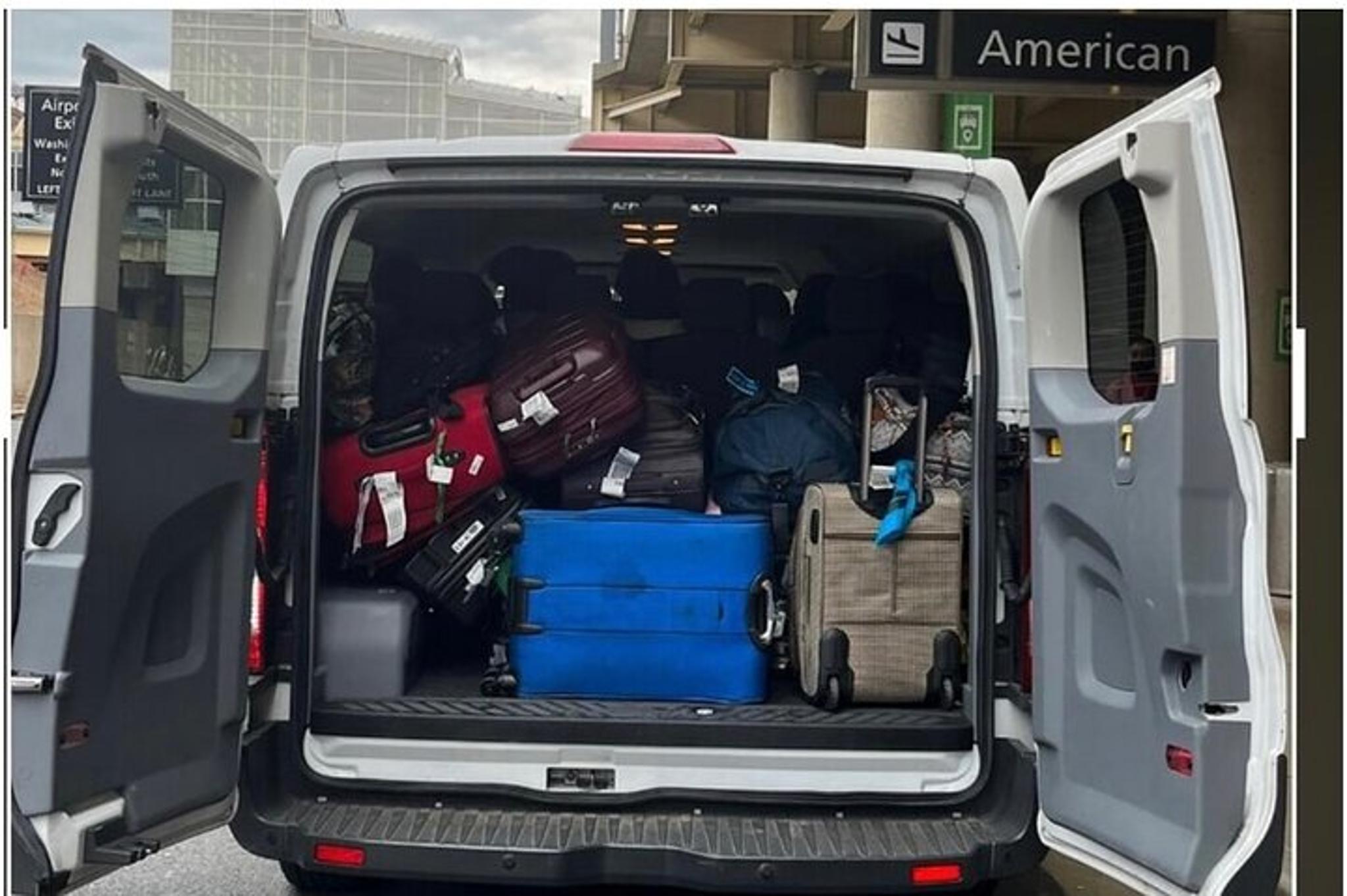 Washington D.C. Airport Transfer Round Trip - Image 4