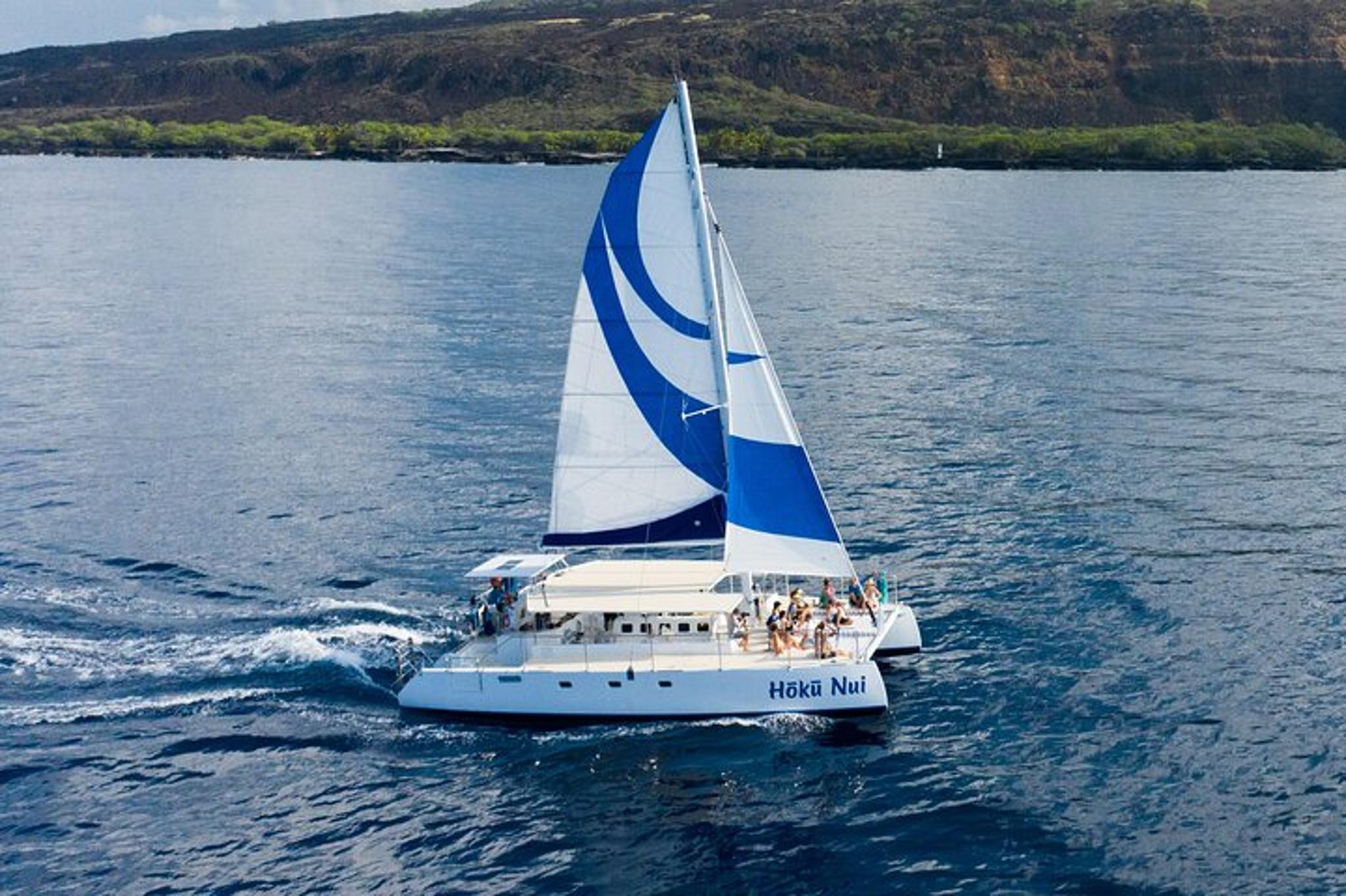 Kona Sail & Snorkel to Captain Cook Monument - Image 4
