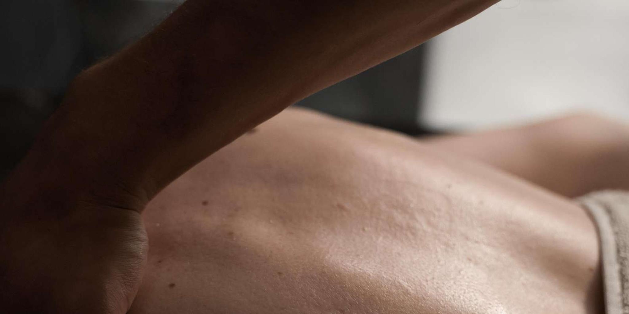New York City Deep Tissue Massage Therapy 1 hr - Image 4