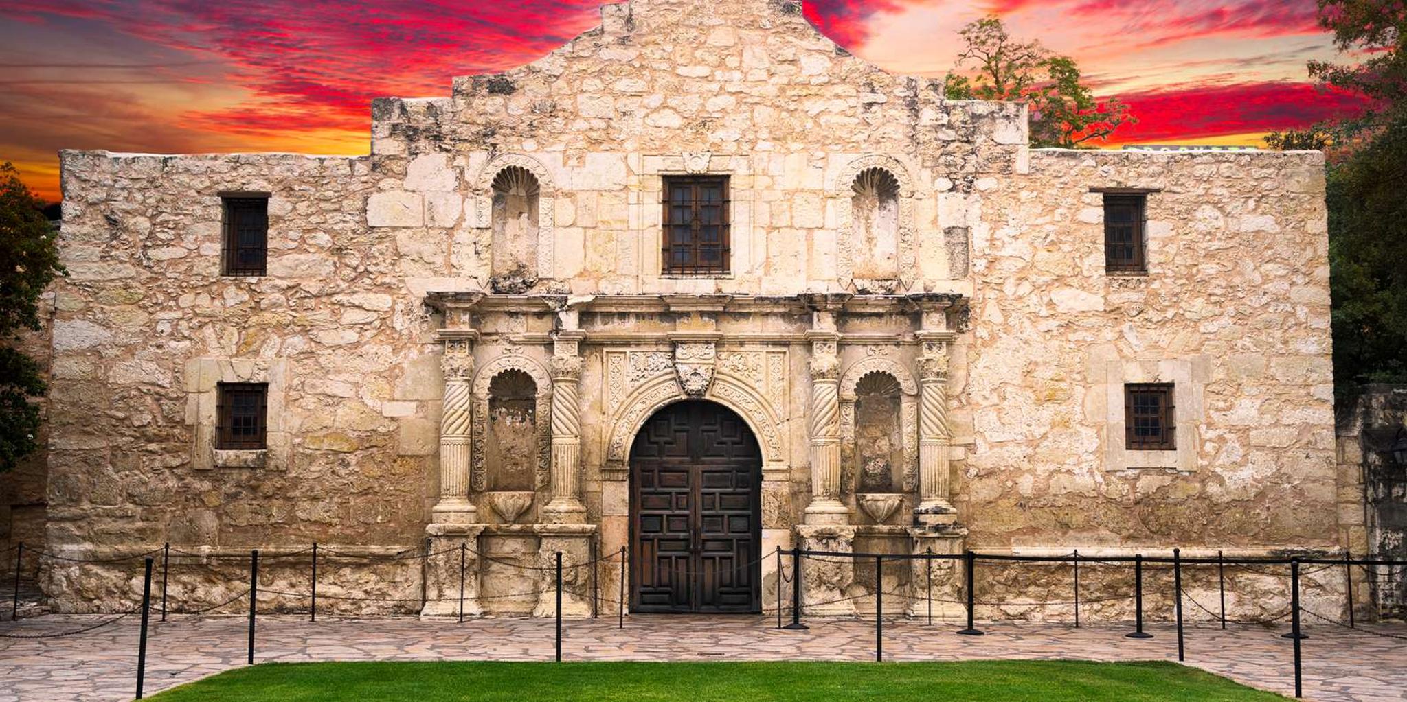 San Antonio Haunted Pub Crawl - Image 4