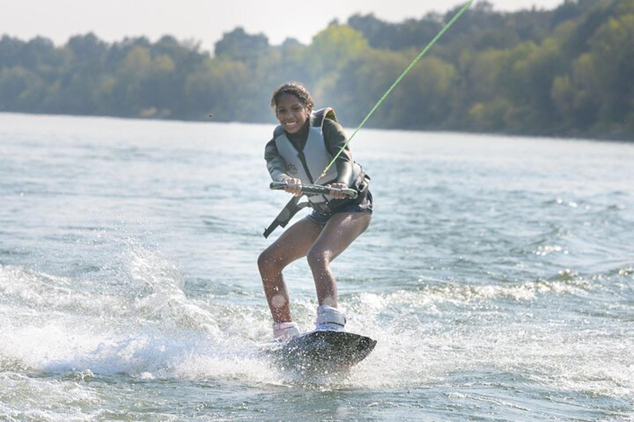 Sacramento Wakeboarding and Wakesurfing Full Day - Image 5