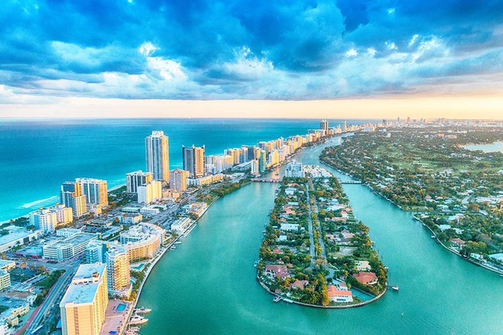 Miami City and Boat Tour with Little Havana - Image 5