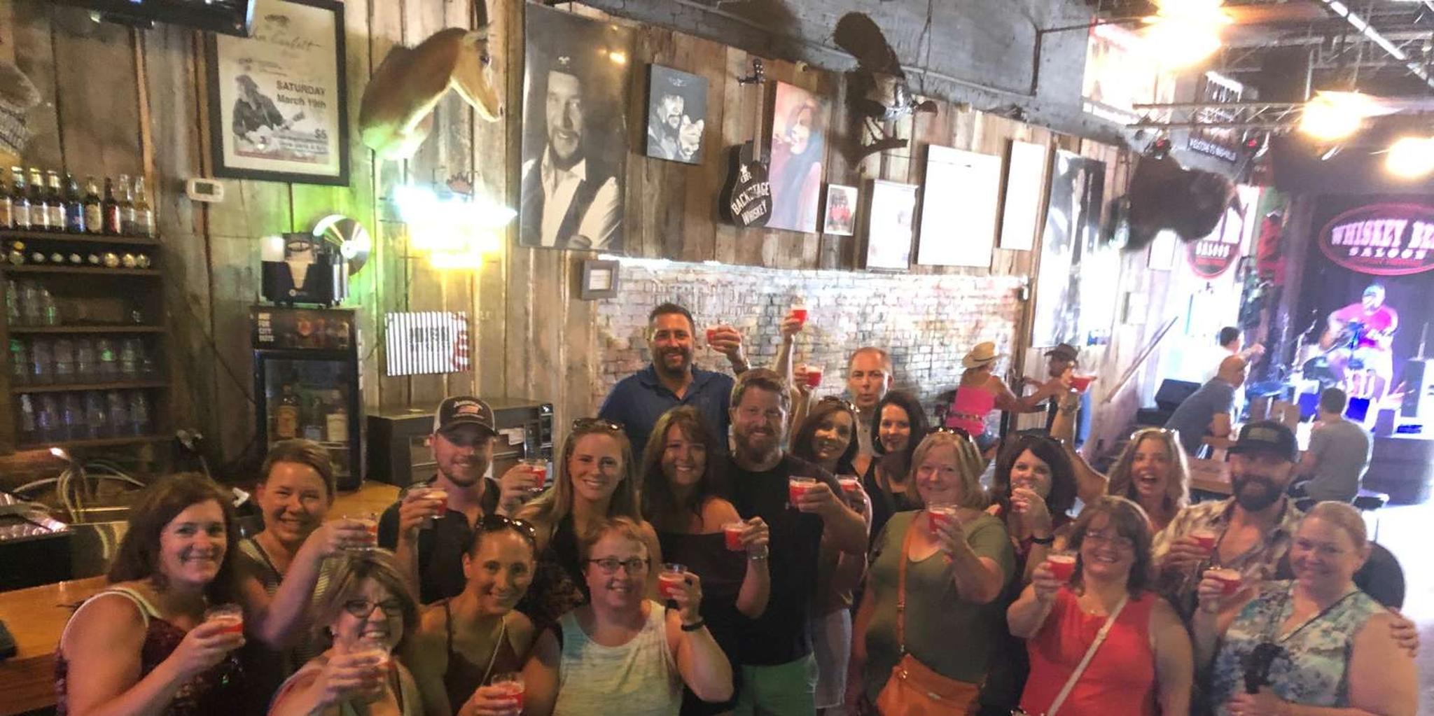 Nashville Pub Crawl with Moonshine and Cocktails - Image 3