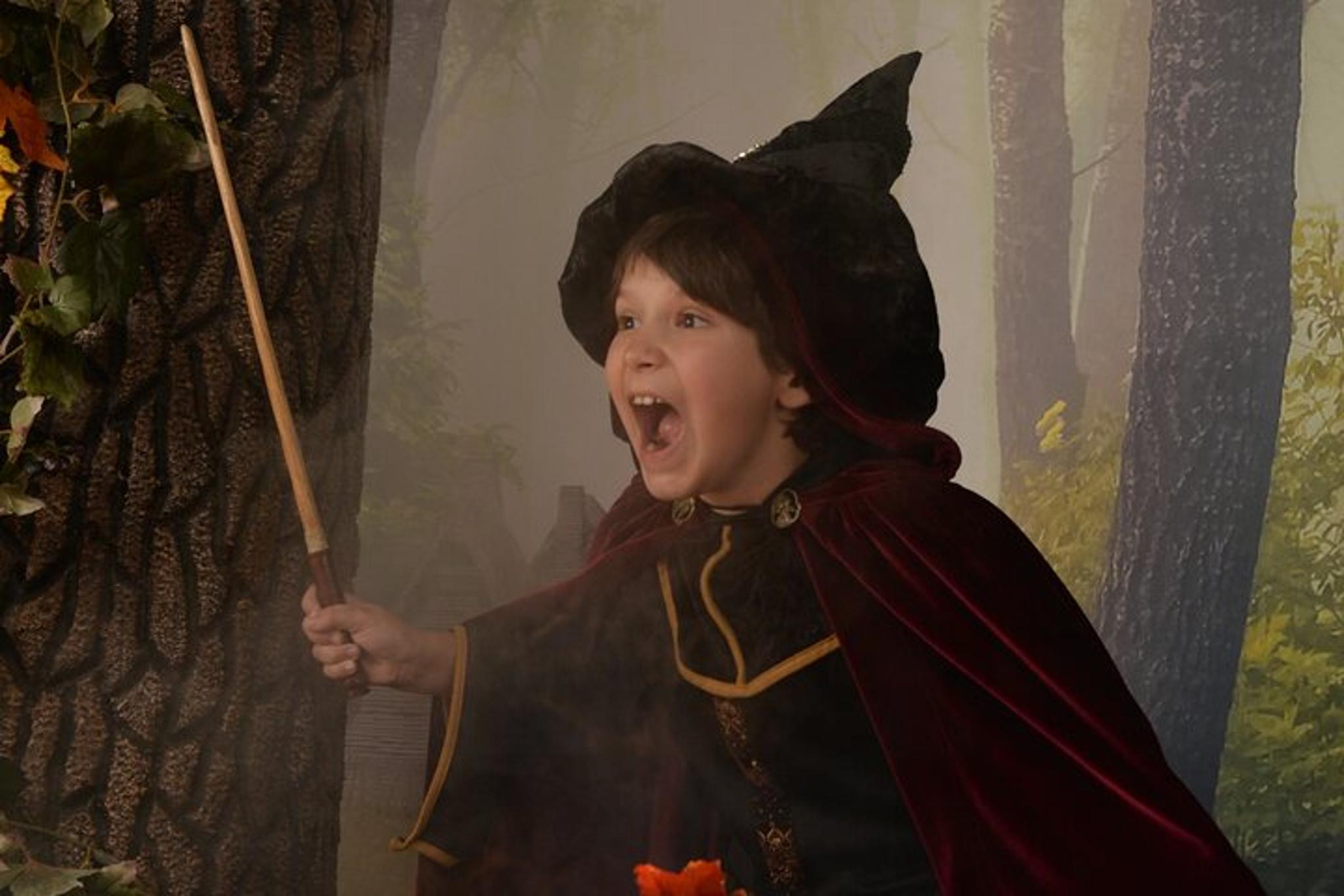 Salem Witch Costume Photo Shoot - Image 3