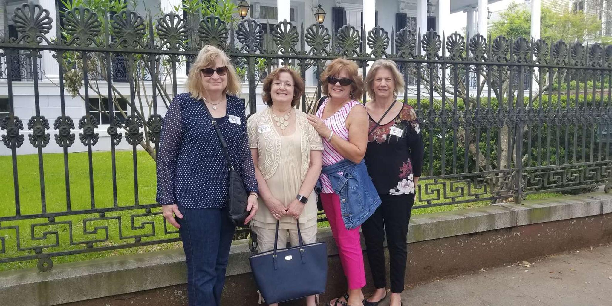 New Orleans Garden District Walking Tour - Image 2