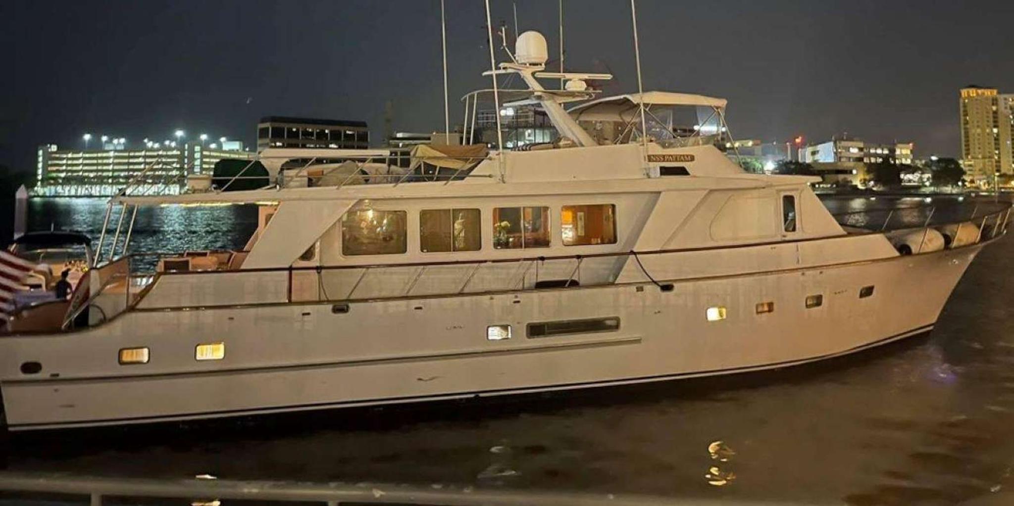 Tampa Bay Yacht Charter