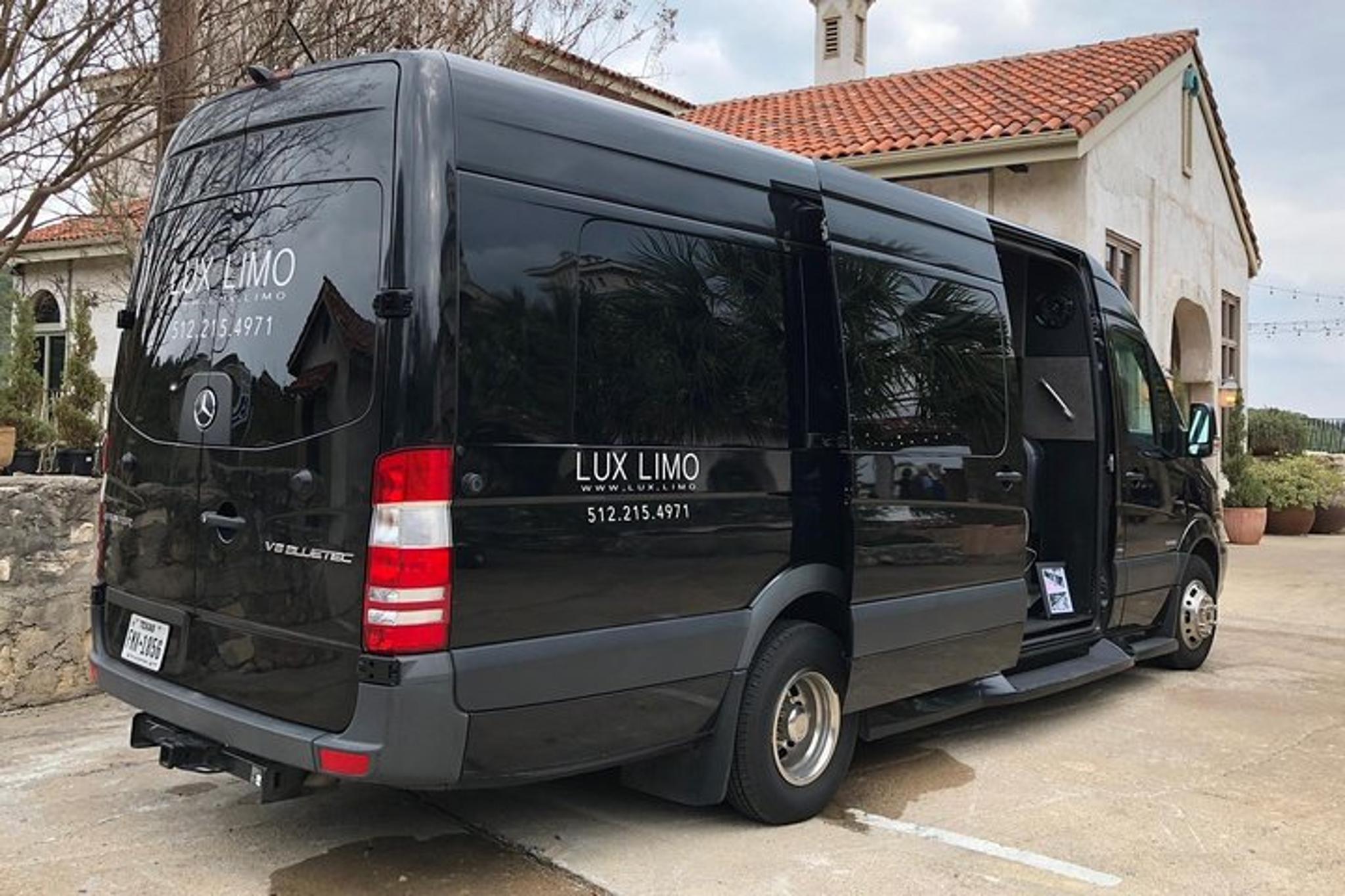 Austin Sprinter Limo Rental - Image 2