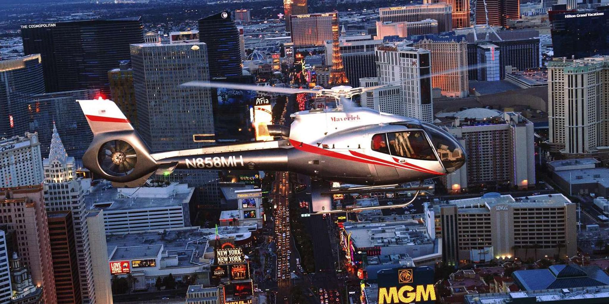 Las Vegas Helicopter Night Flight Over the Strip