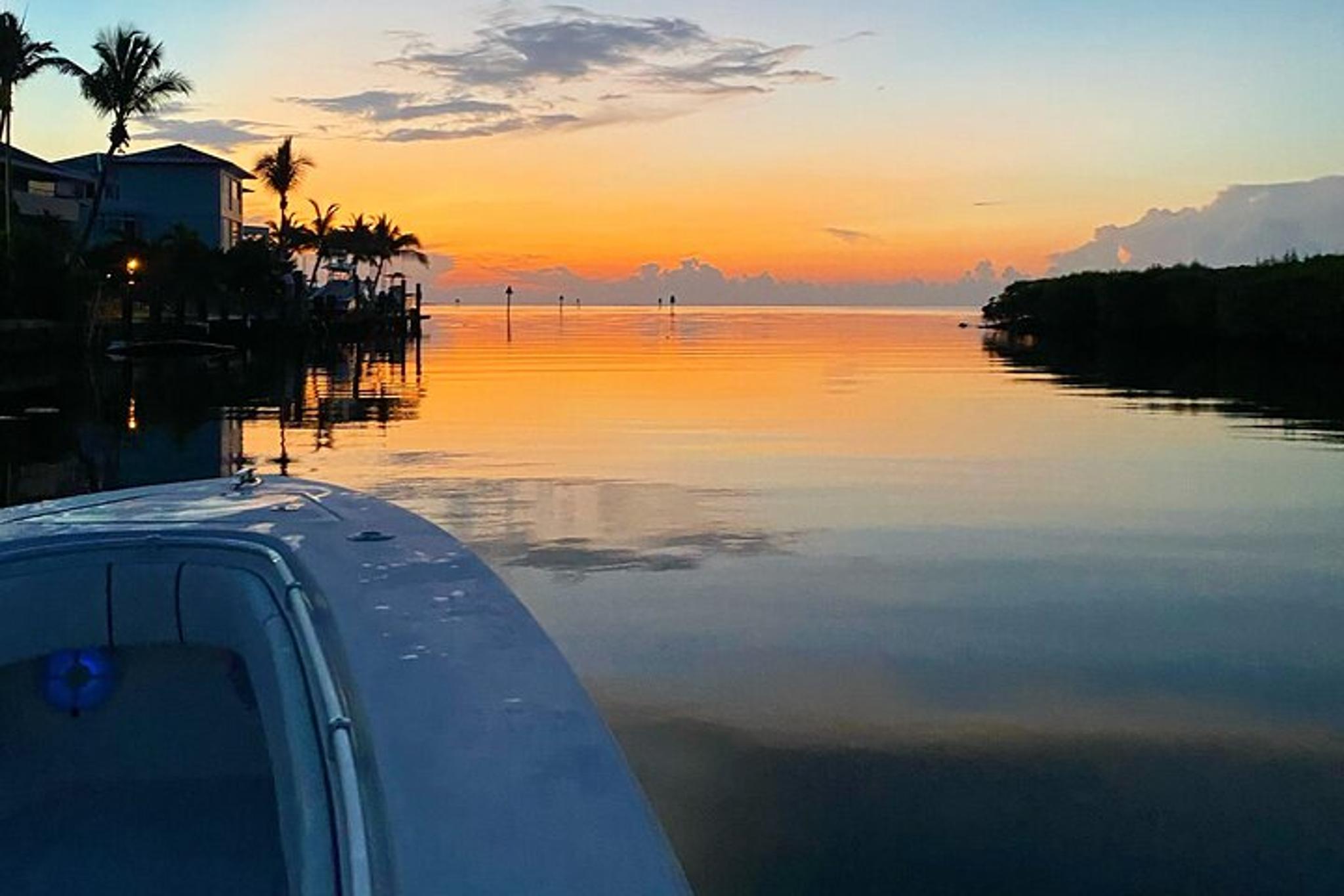 Miami Yacht Charter with Captain 3 hr - Image 2