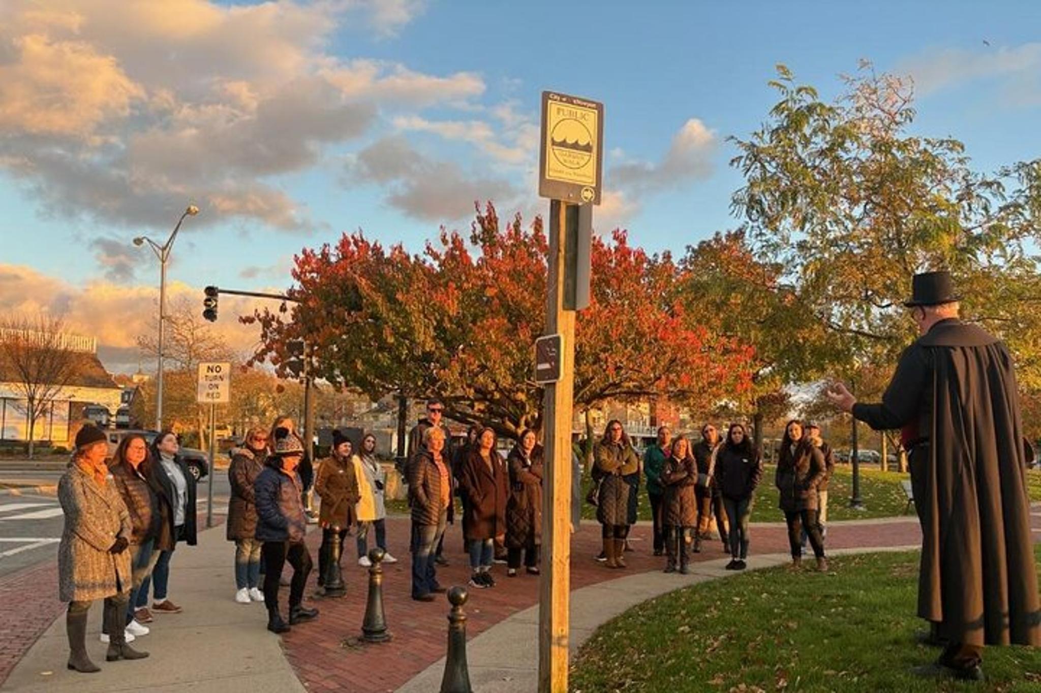 Newport Ghost Walking Tour - Image 3