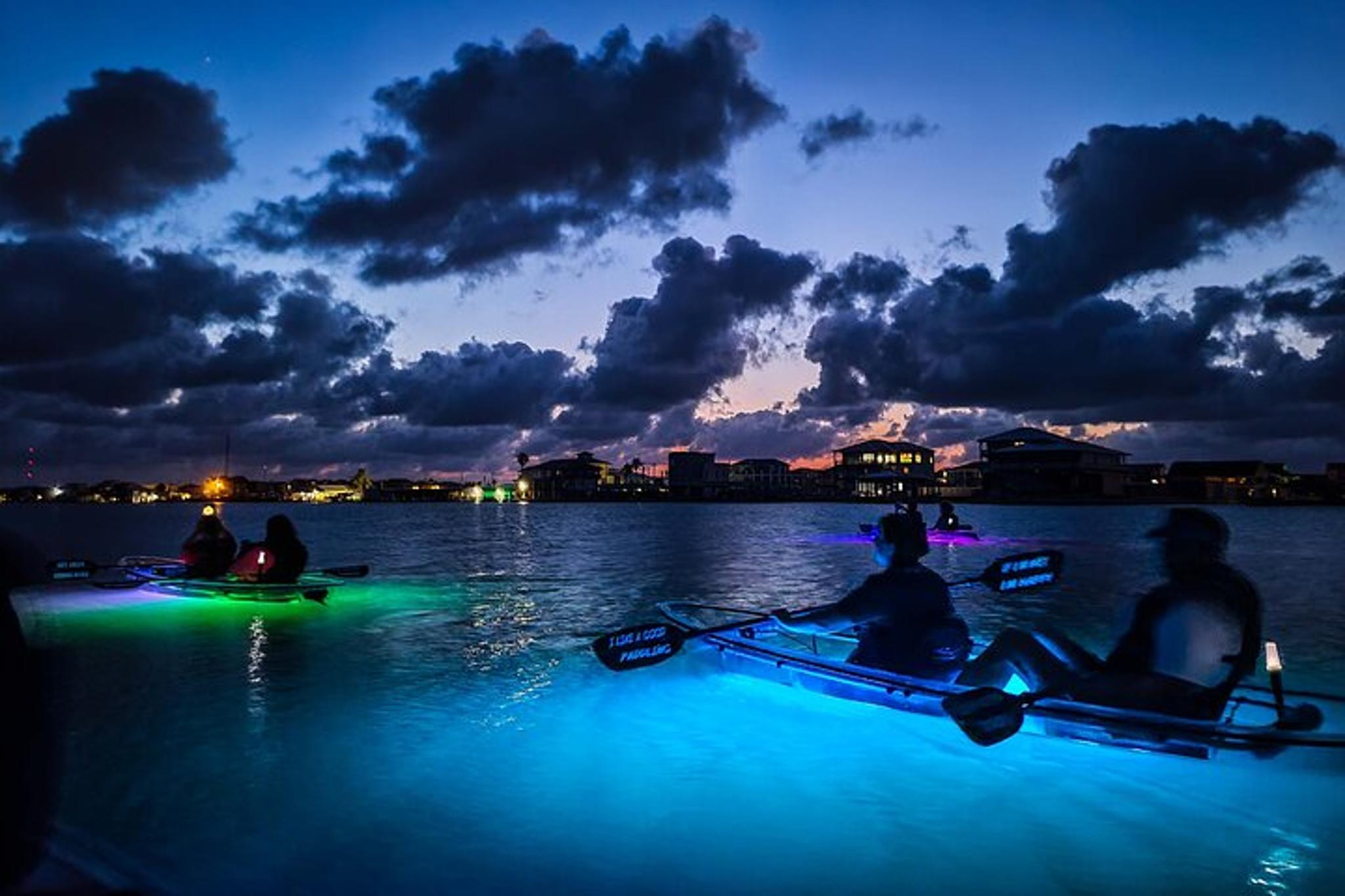 Austin Kayak Tour with LED Lights 75 min - Image 4