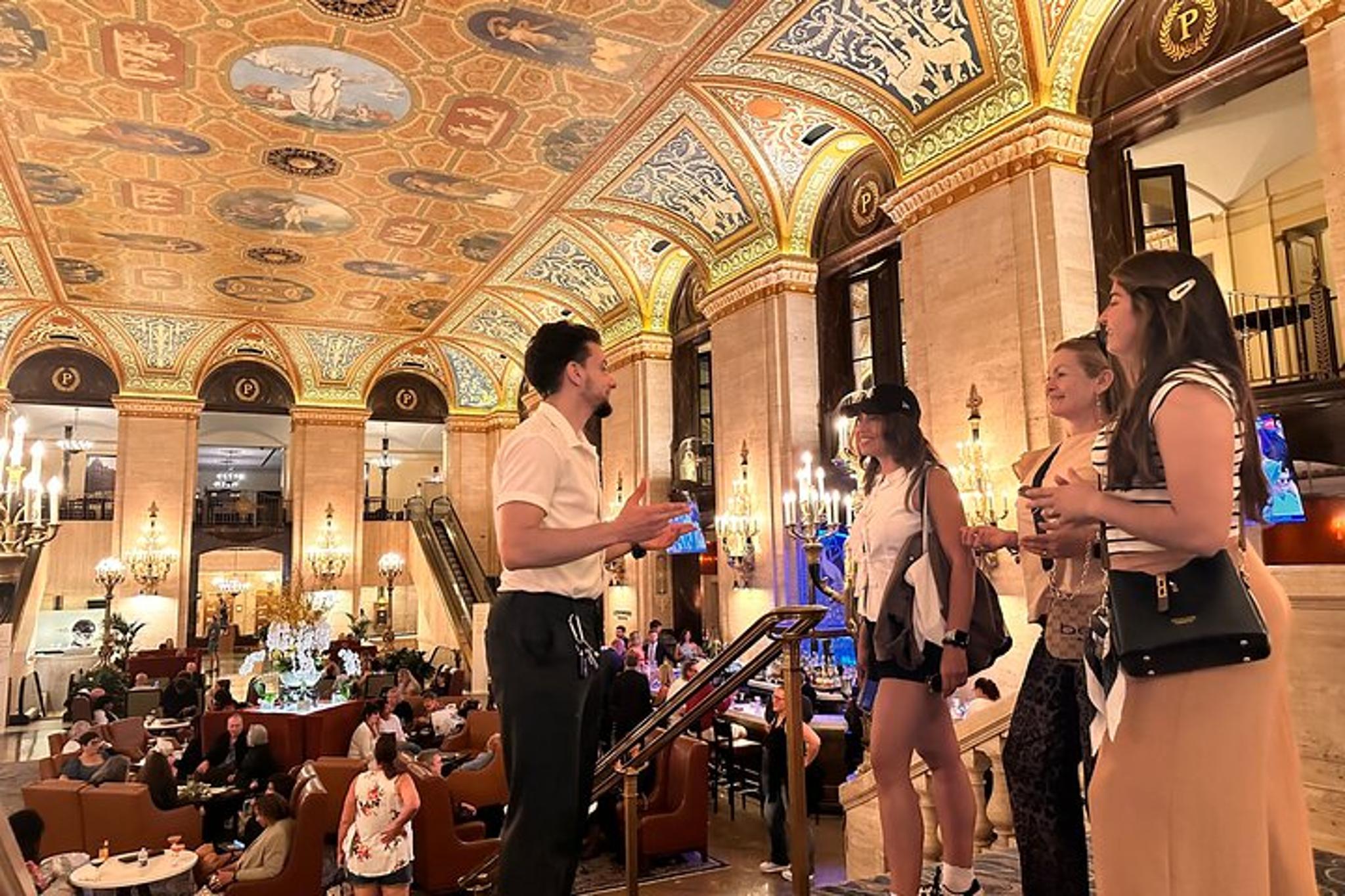 Chicago Highlights and Landmarks Walking Tour - Image 3