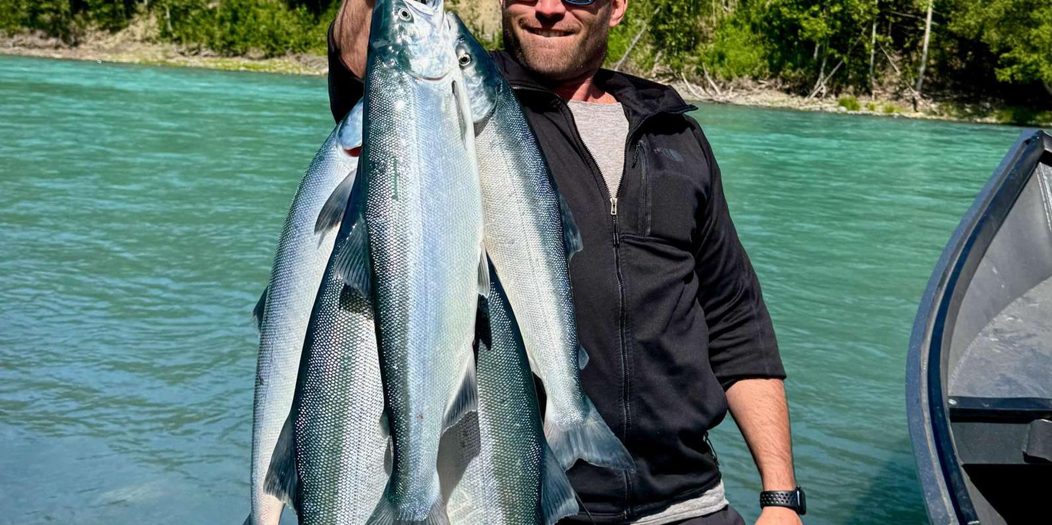 Kenai River Salmon Fishing Full Day Charter - Image 4