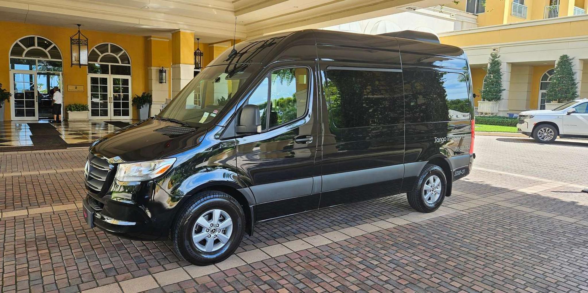 Miami to Fort Lauderdale Private Transfer