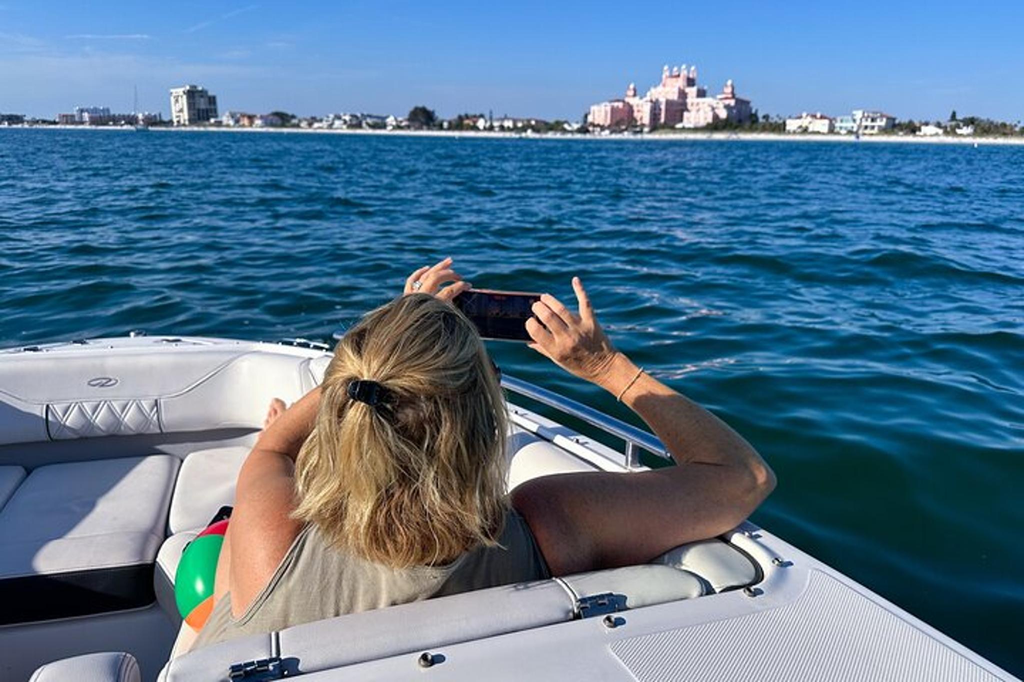 St Pete Beach Dolphin Eco Boat Tour 2 hr - Image 4