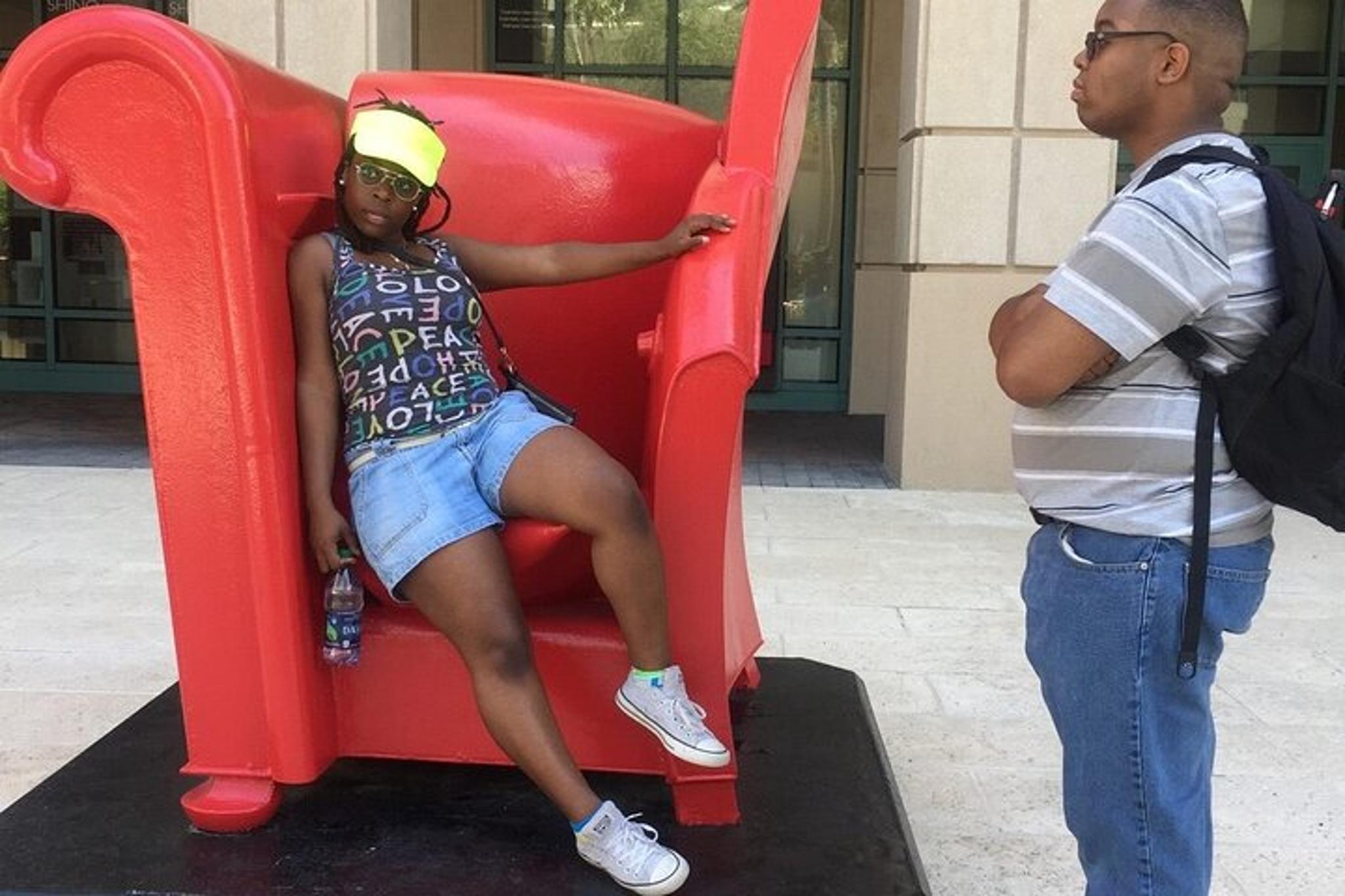 Las Vegas Scavenger Hunt Downtown Adventure 2 hr - Image 4