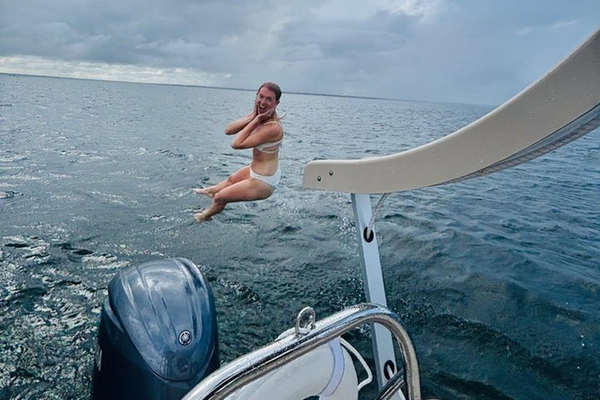 Destin Crab Island Private Tour with Inflatables - Image 2