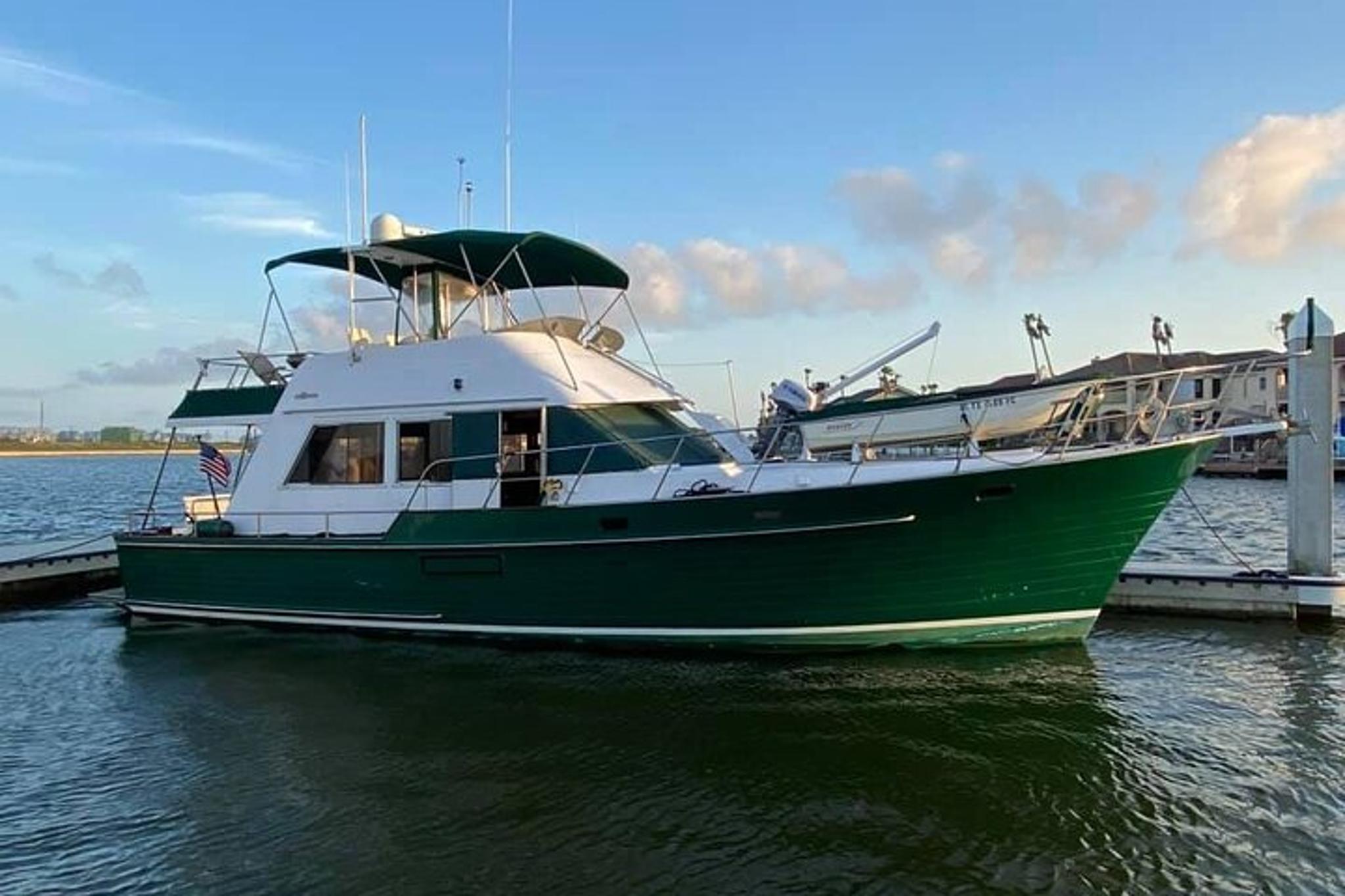 Port Aransas Party Cruise - Image 2