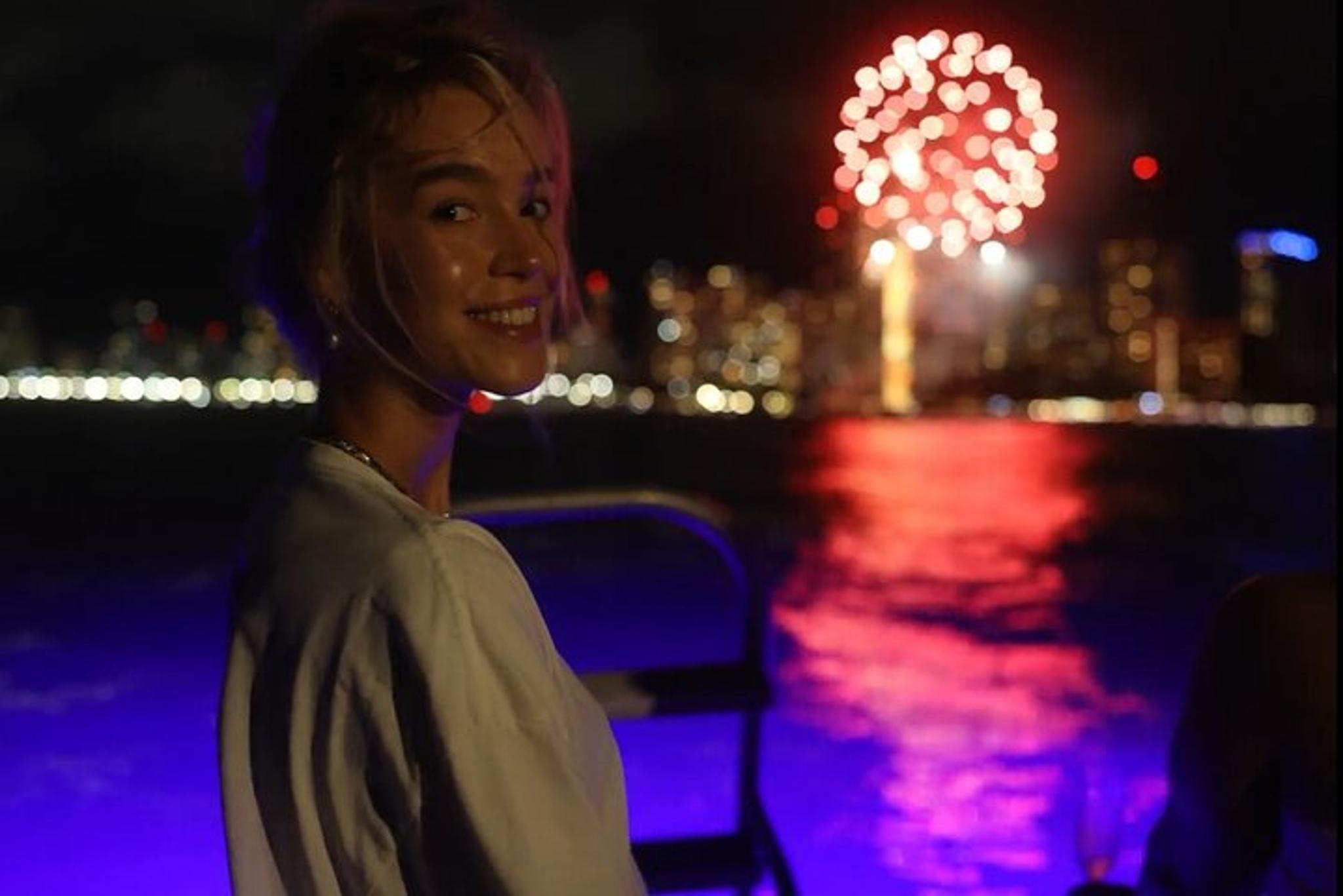 Waikiki Fireworks Cruise BYOB 150 min - Image 2