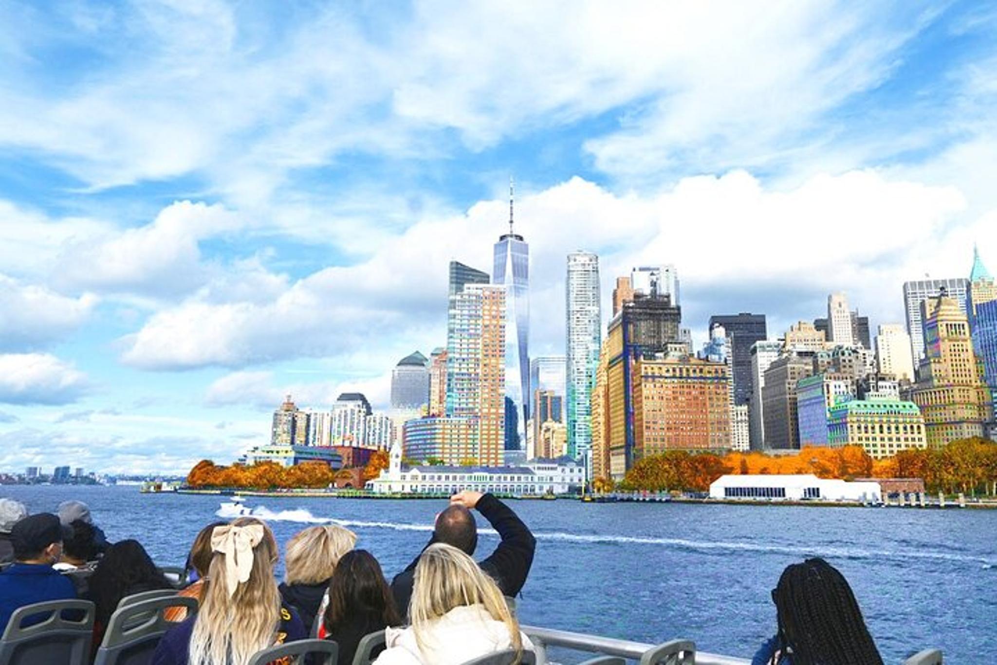 New York City Fall Foliage Cruise - Image 3