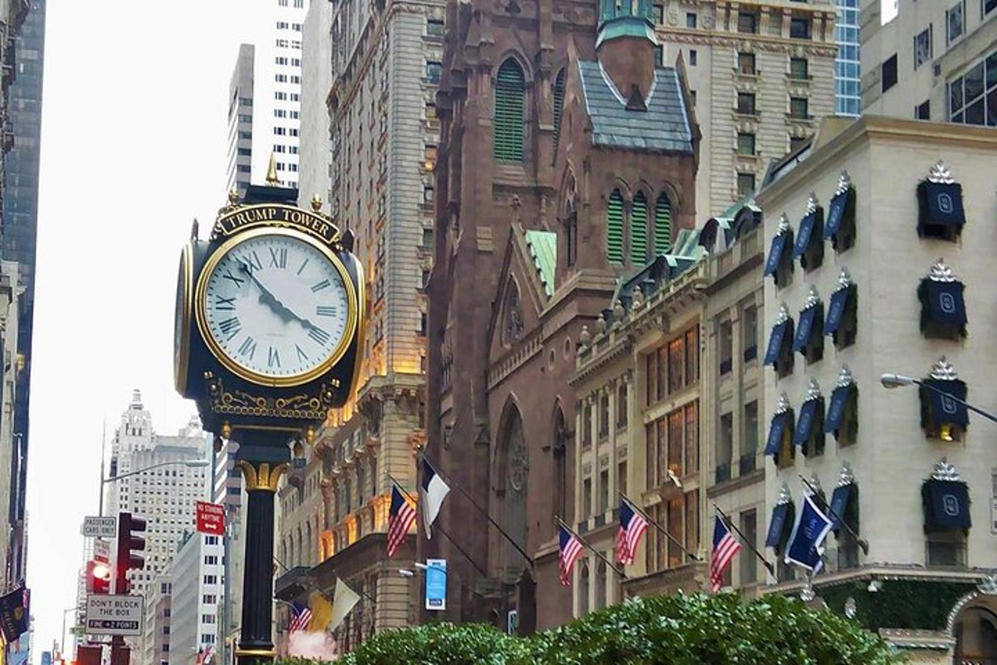 New York City Night Tour with Local Guide - Image 6