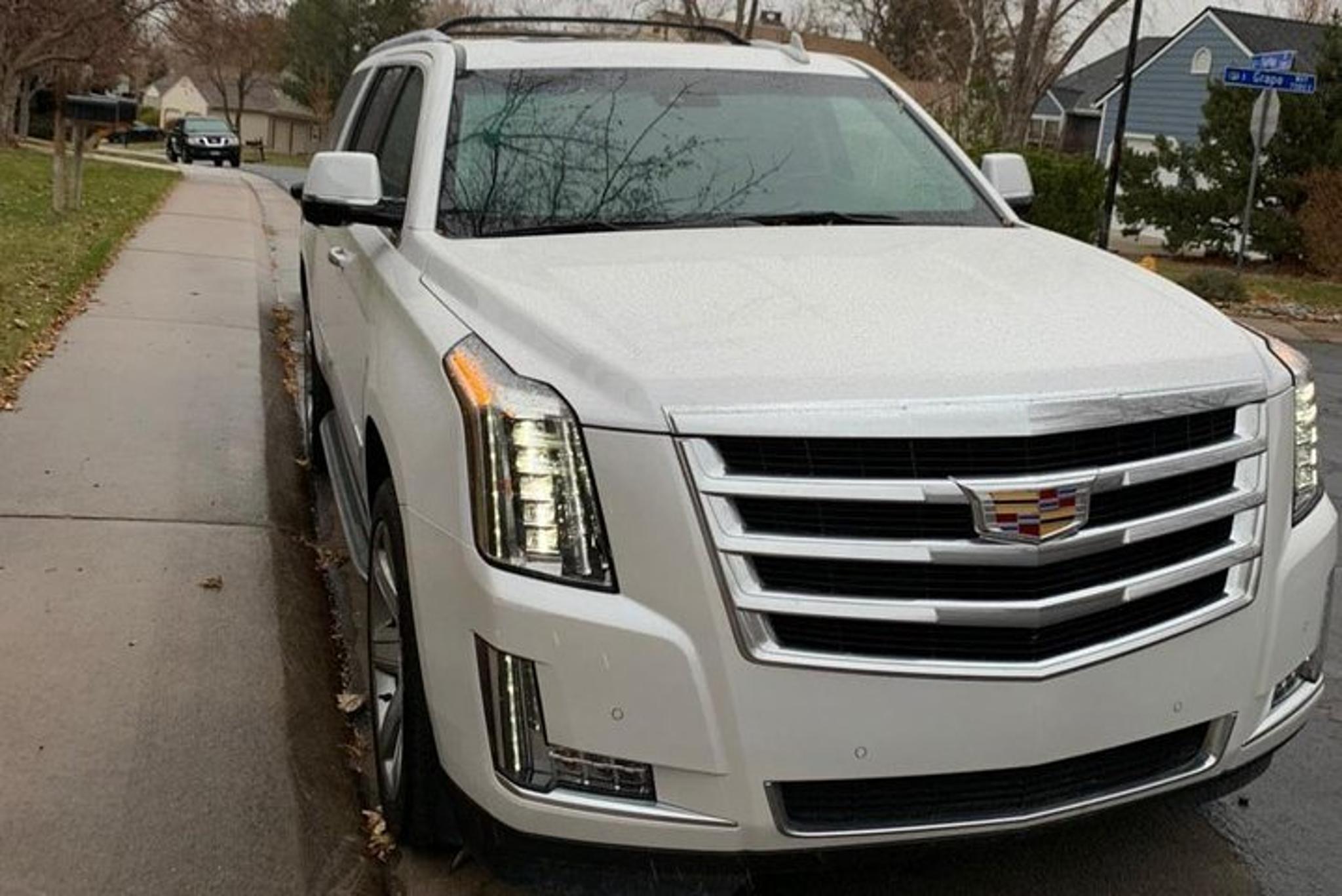 Denver Limo Transfer to Vail - Image 5