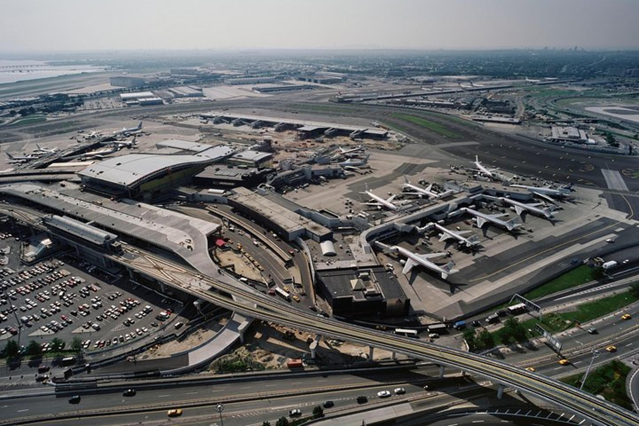 New York City Private Airport Transfer - Image 5