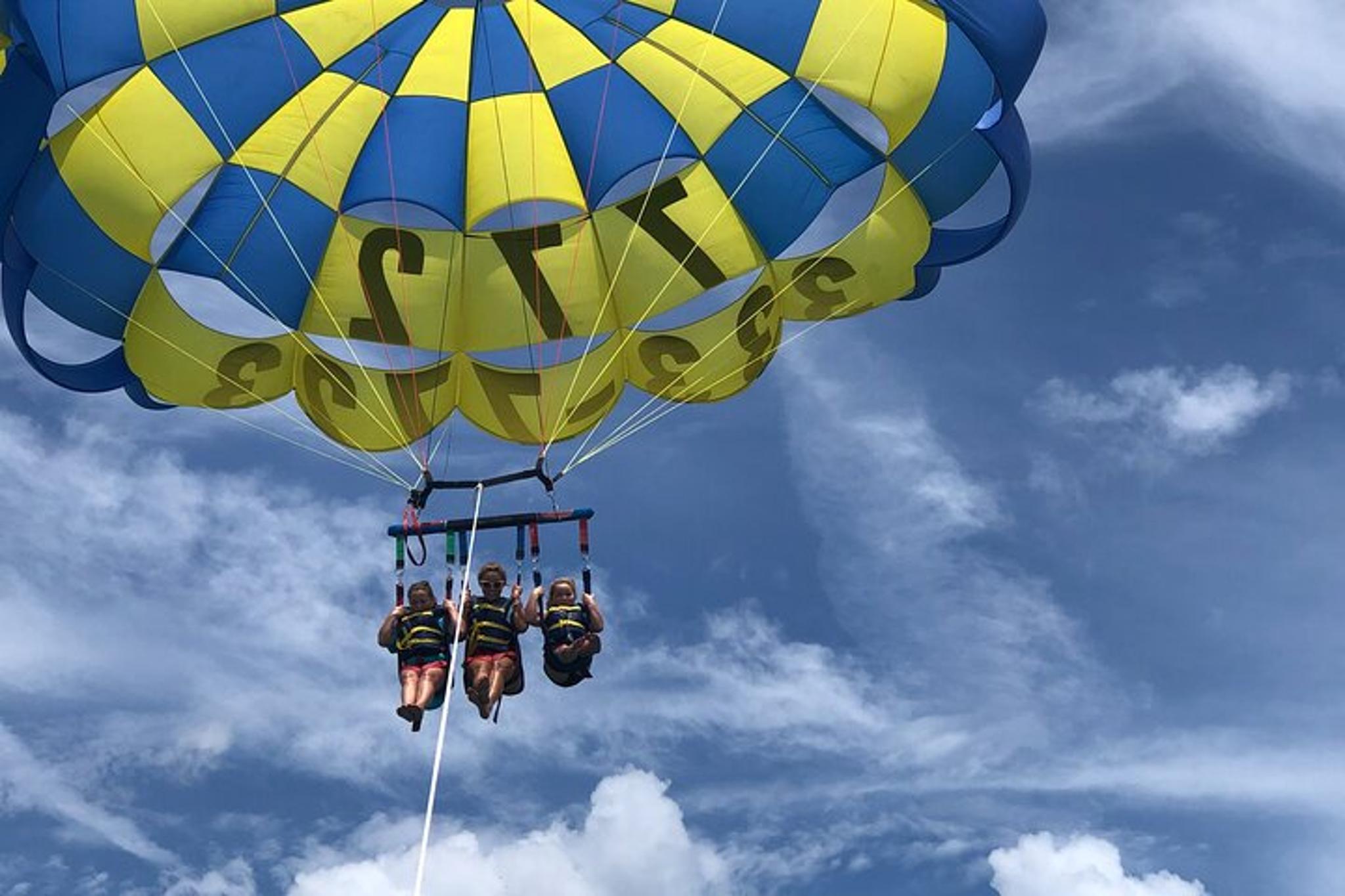 West Palm Beach Parasailing Adventure 90 min - Image 2