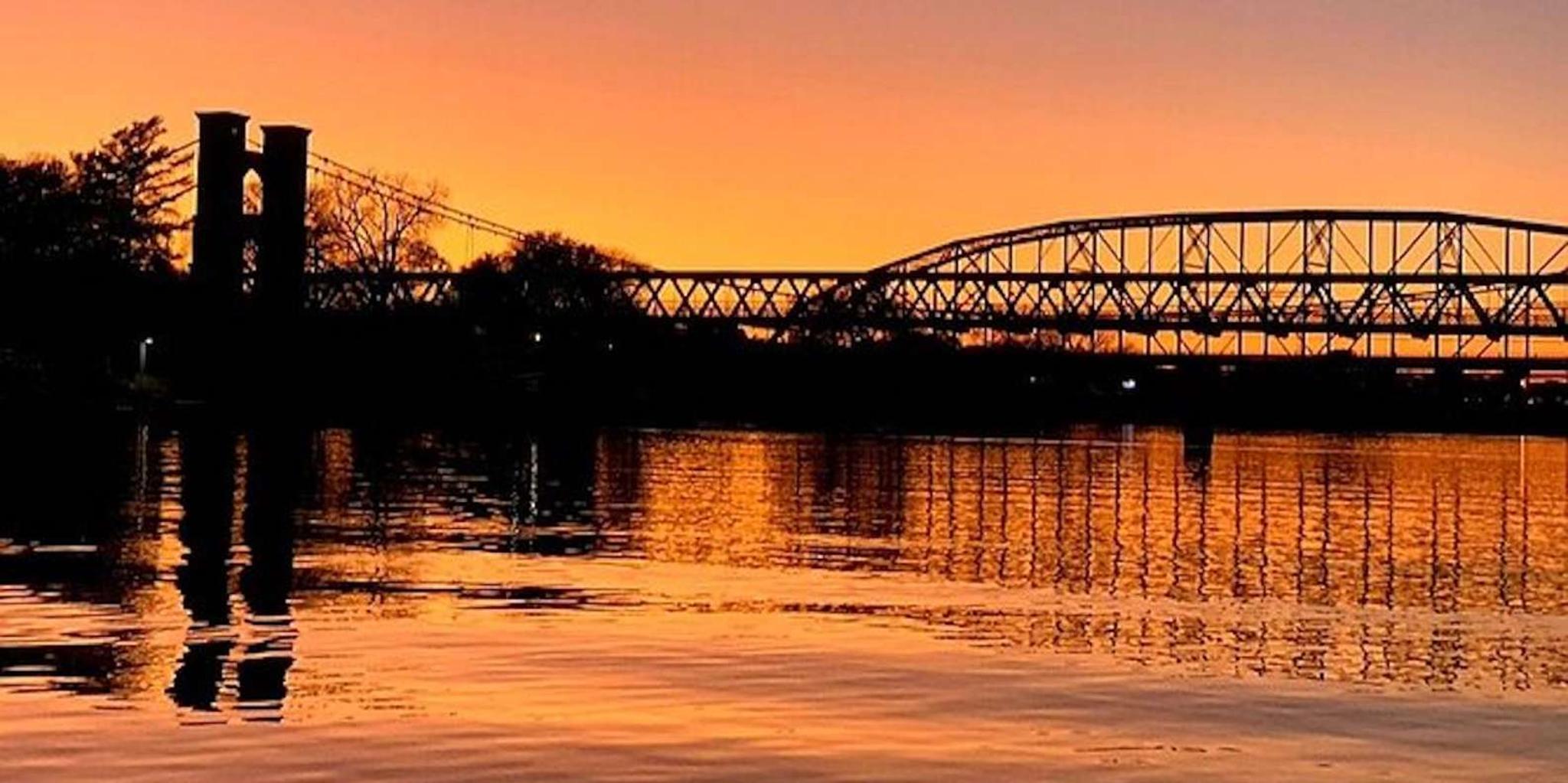 Waco Brazos River Boat Adventure - Image 3