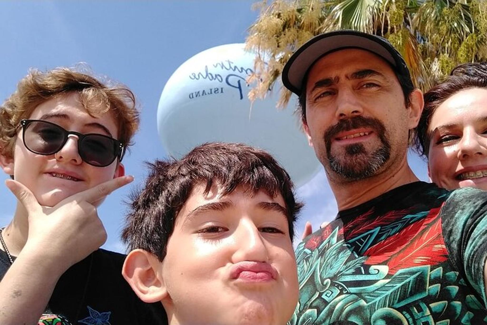 Golden Scavenger Hunt in Austin - Image 2