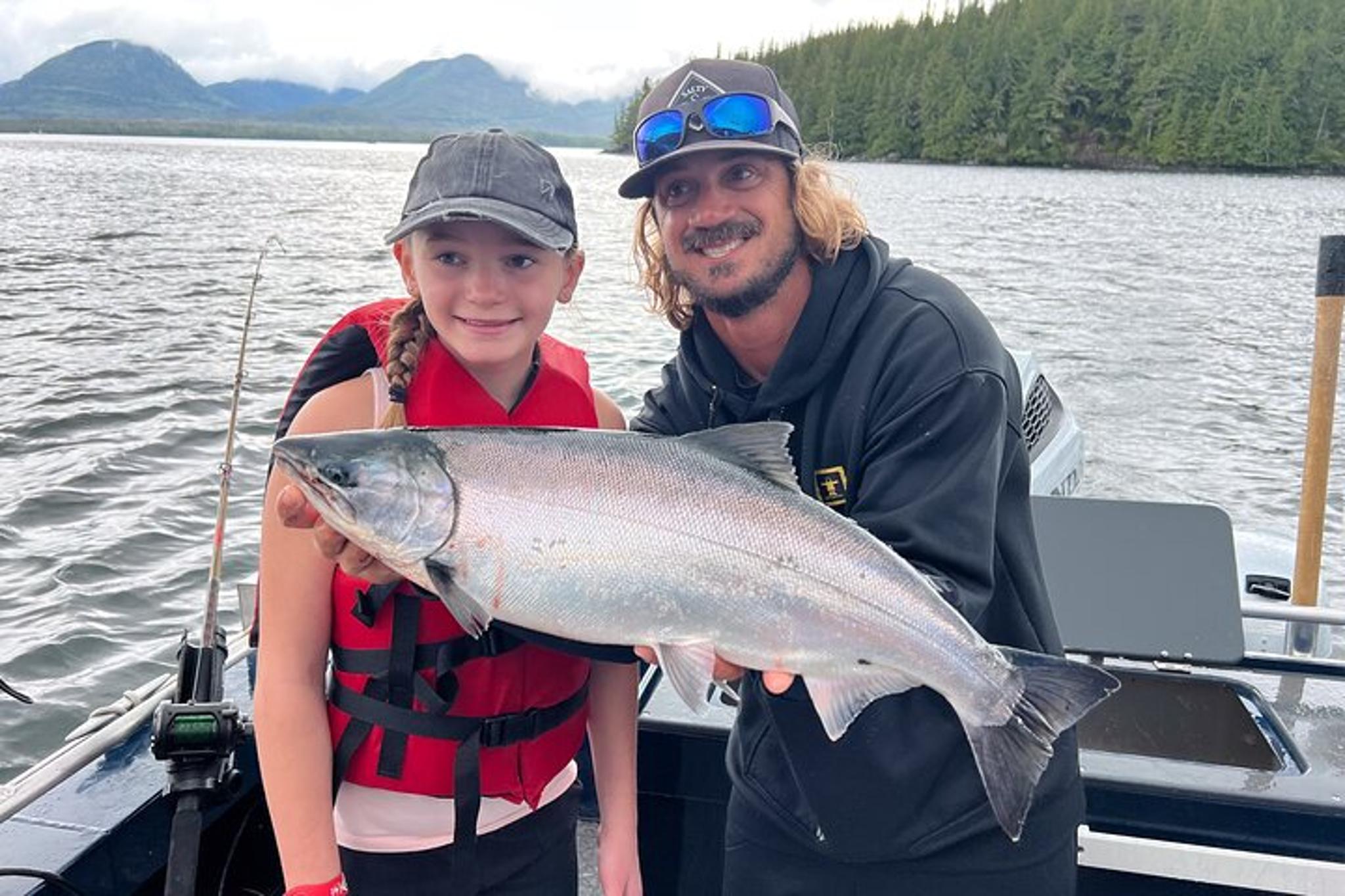 Ketchikan Salmon Fishing & Wildlife Tour 4hr - Image 5
