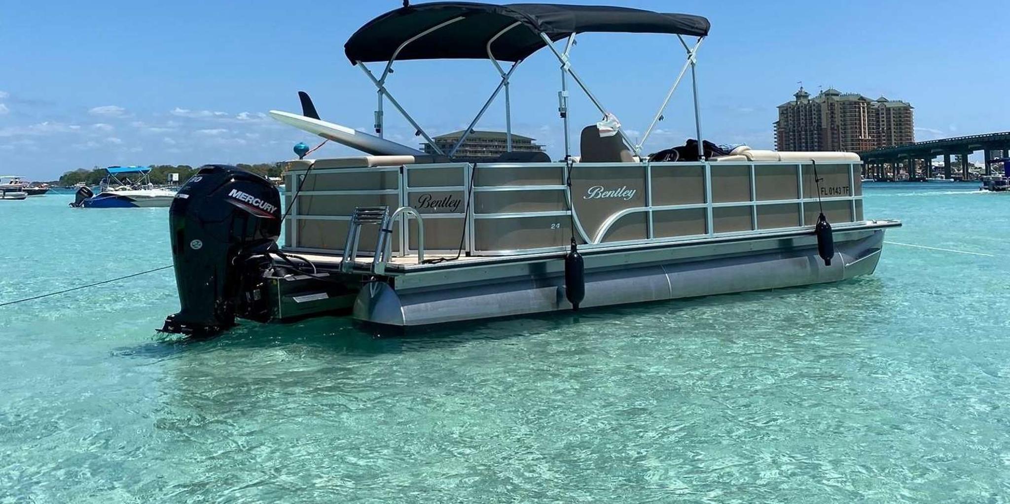 Fort Walton Beach Pontoon Boat Rental - Image 3