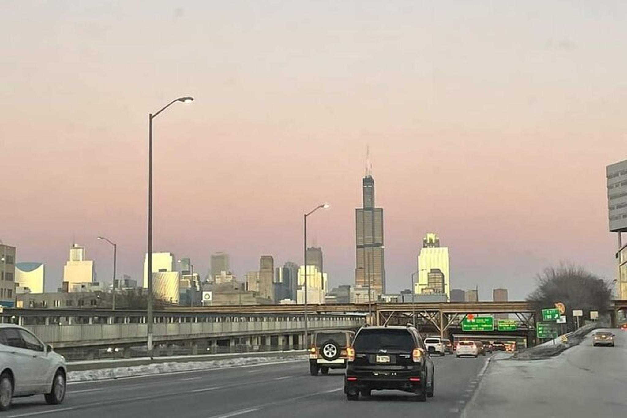 Chicago Sedan Transportation from Airport to Downtown - Image 6