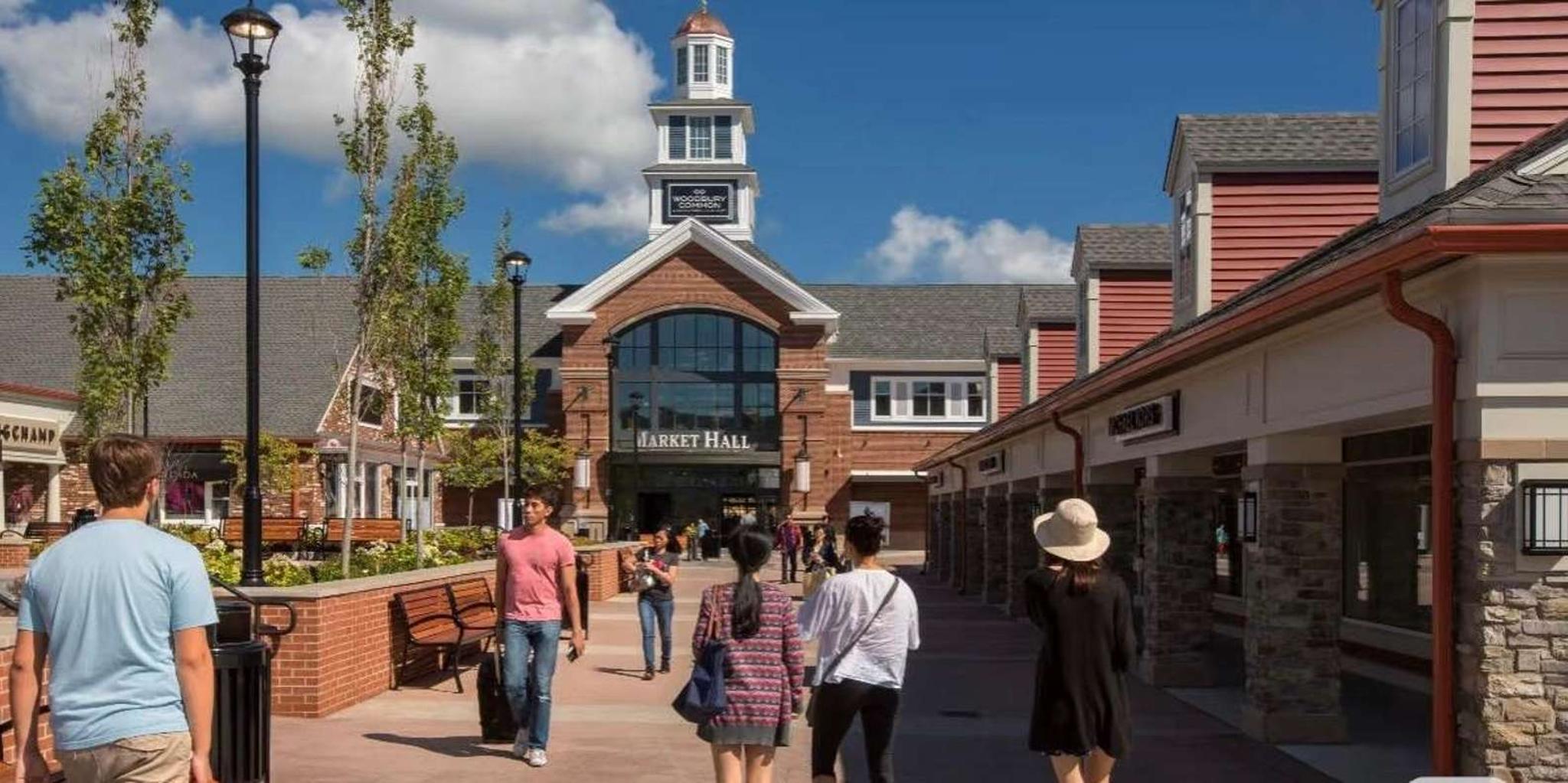 New York Private Transfer to Woodbury Common Outlets - Image 2